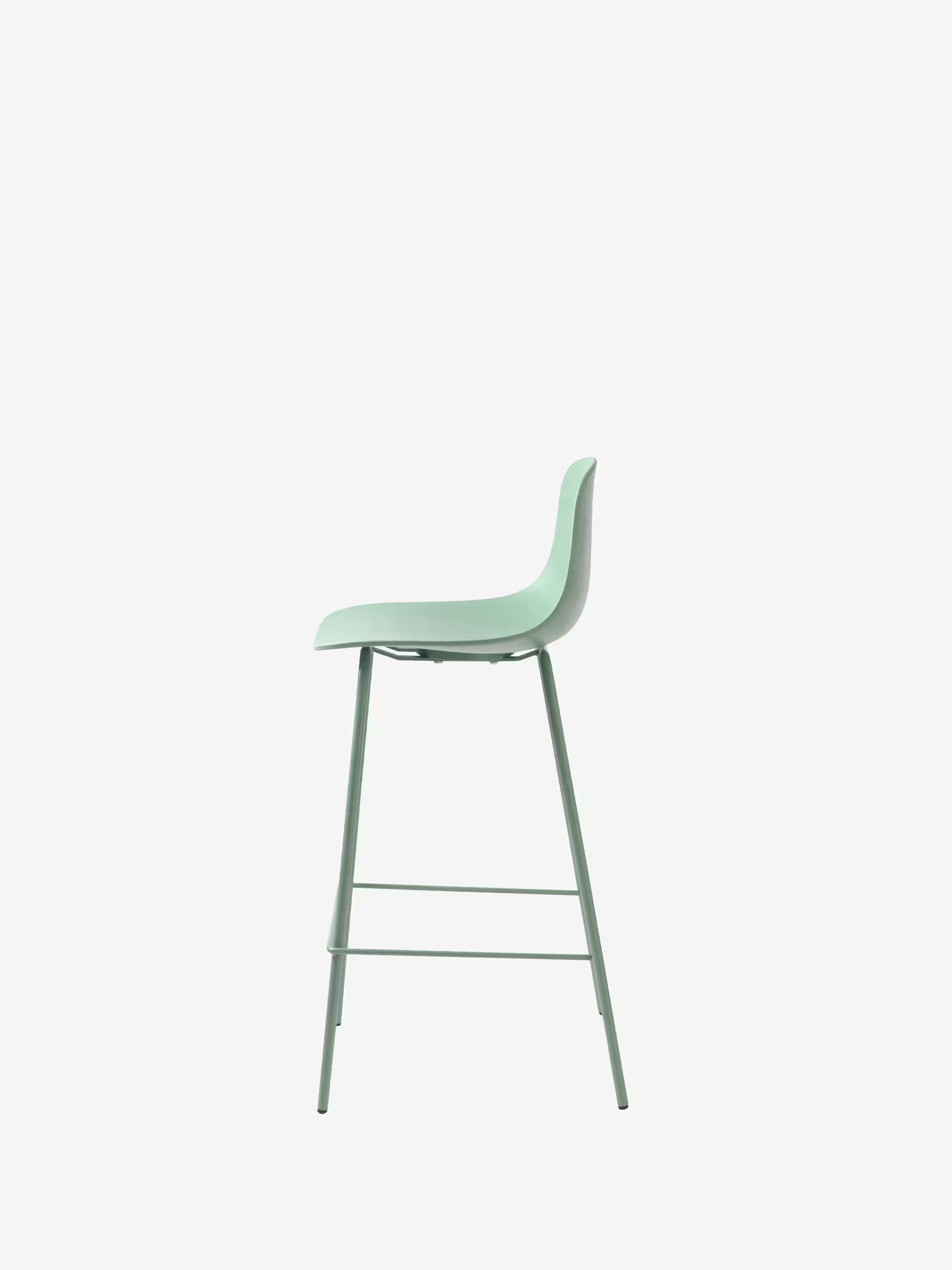 Whitby Tabouret en polypropylène avec pieds en métal coordonnés - design moderne