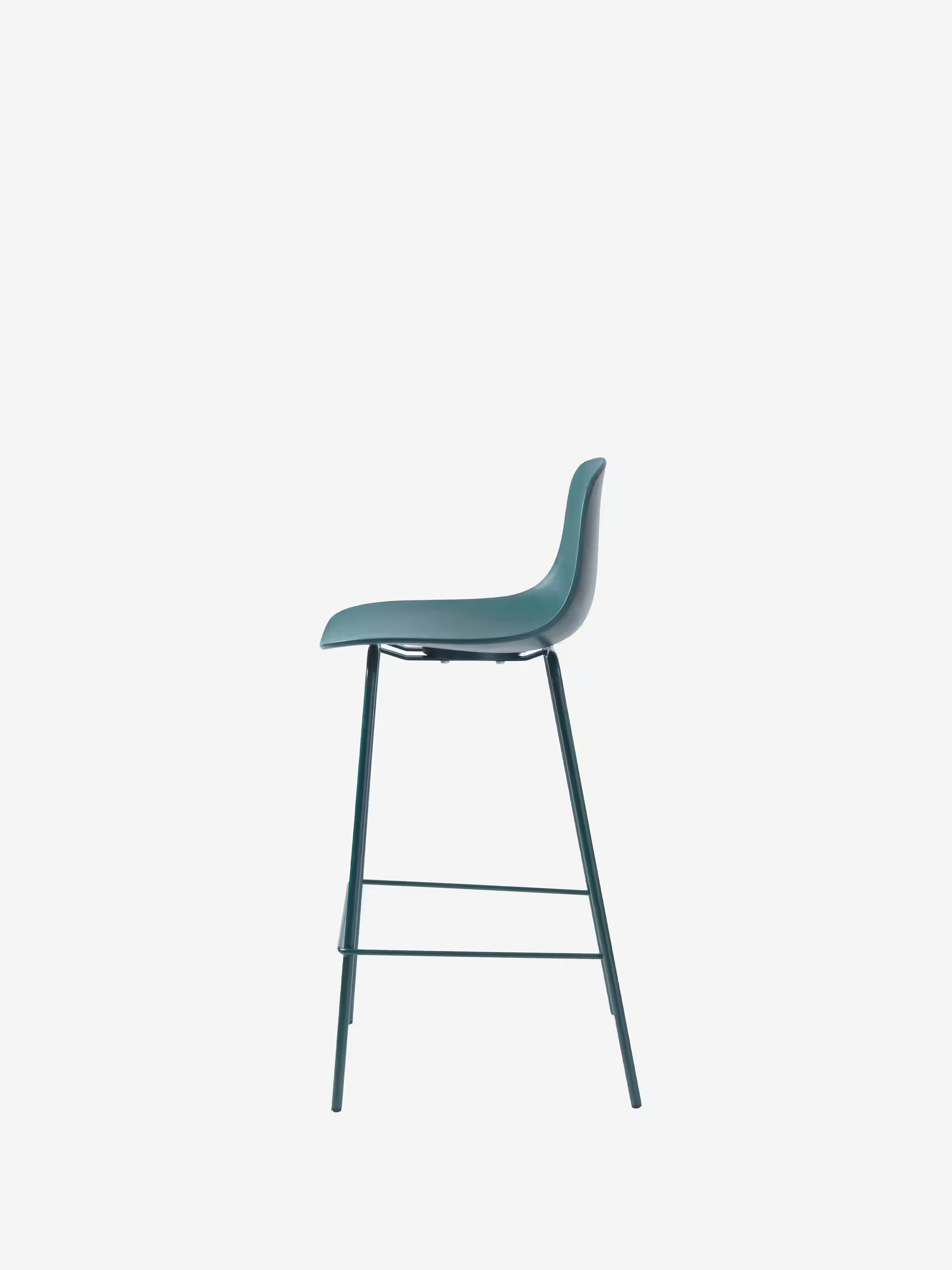 Whitby Tabouret en polypropylène avec pieds en métal coordonnés - design moderne