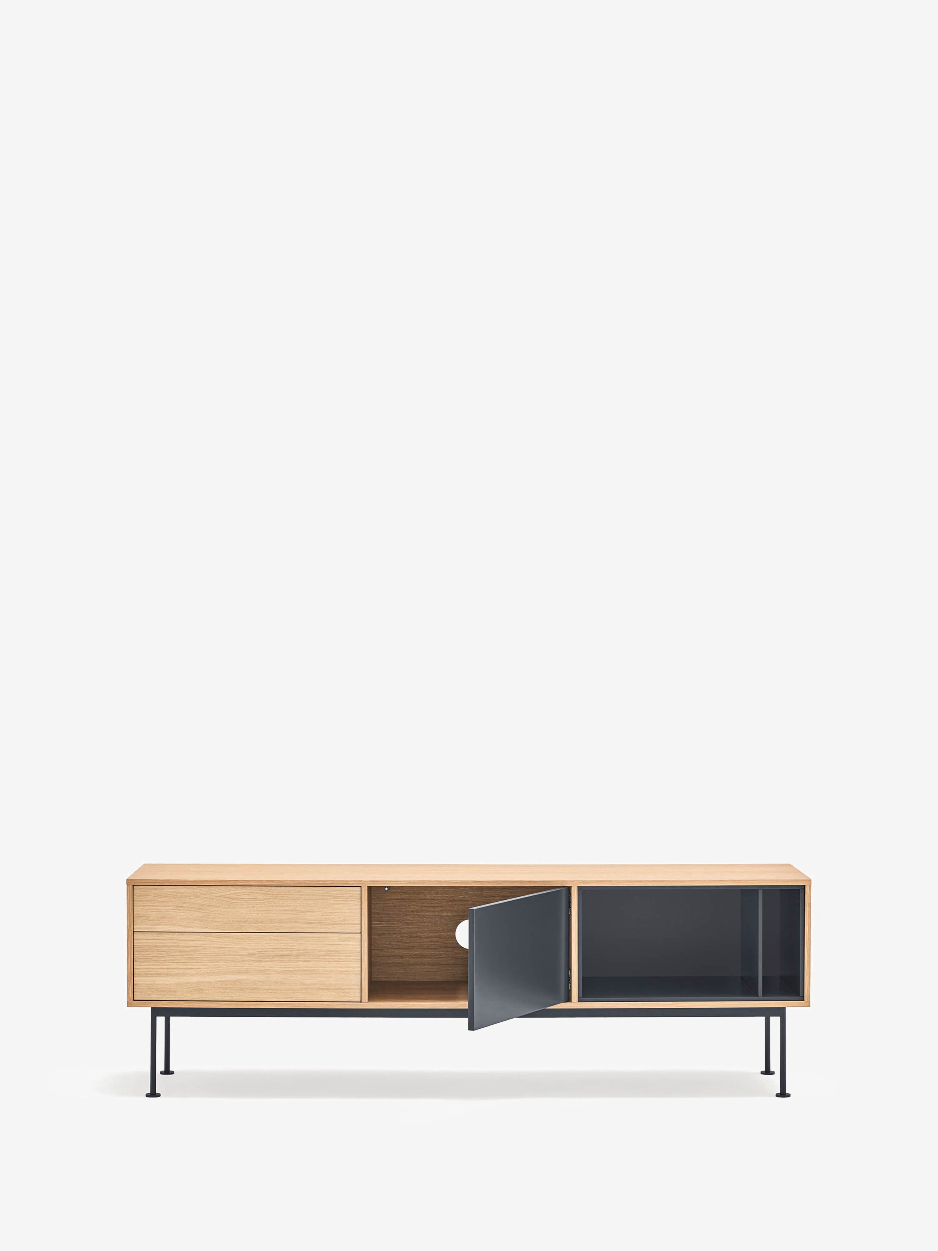 Yoko mueble TV en roble con puertas lacadas y base de metal 180 x 59 cm