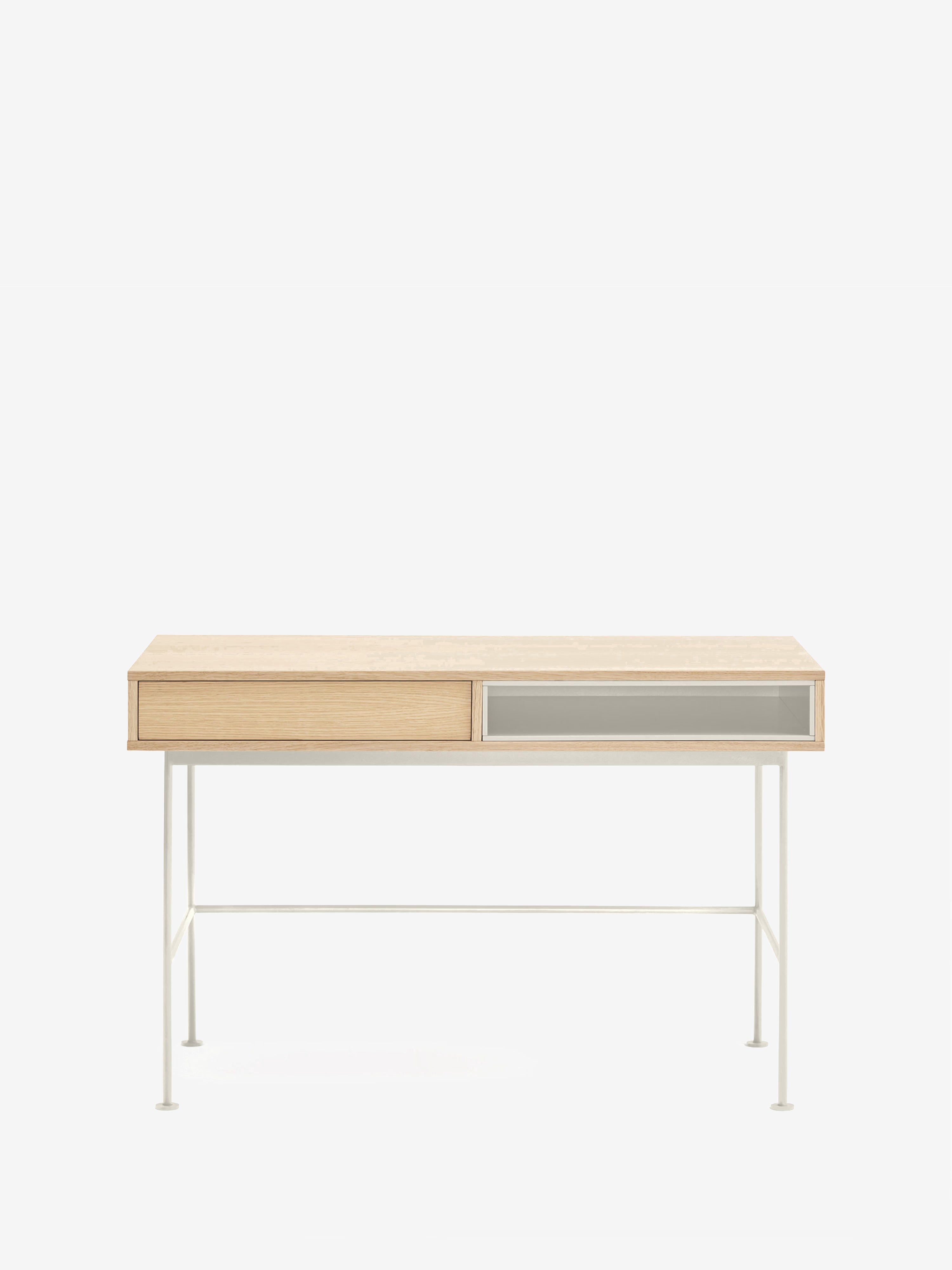 Yoko Schreibtisch 120 cm aus Eiche mit Schublade und lackiertem Fach sowie Metallbasis