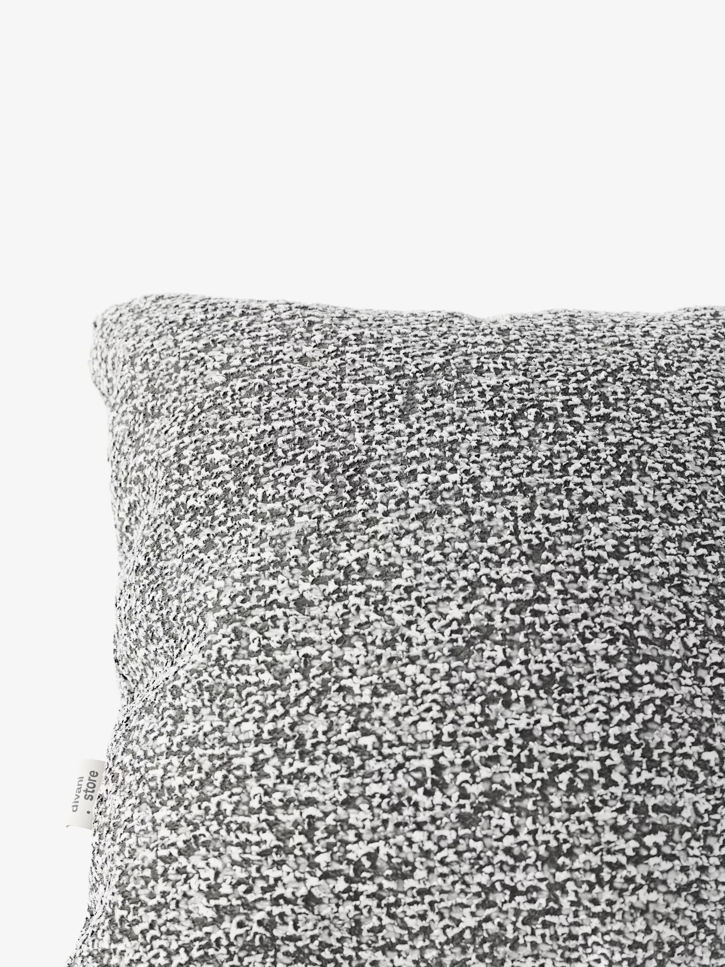 Magnolia Cuscino imbottito decorativo quadrato 45x45 in Bouclé Mélange Elegante e Materico