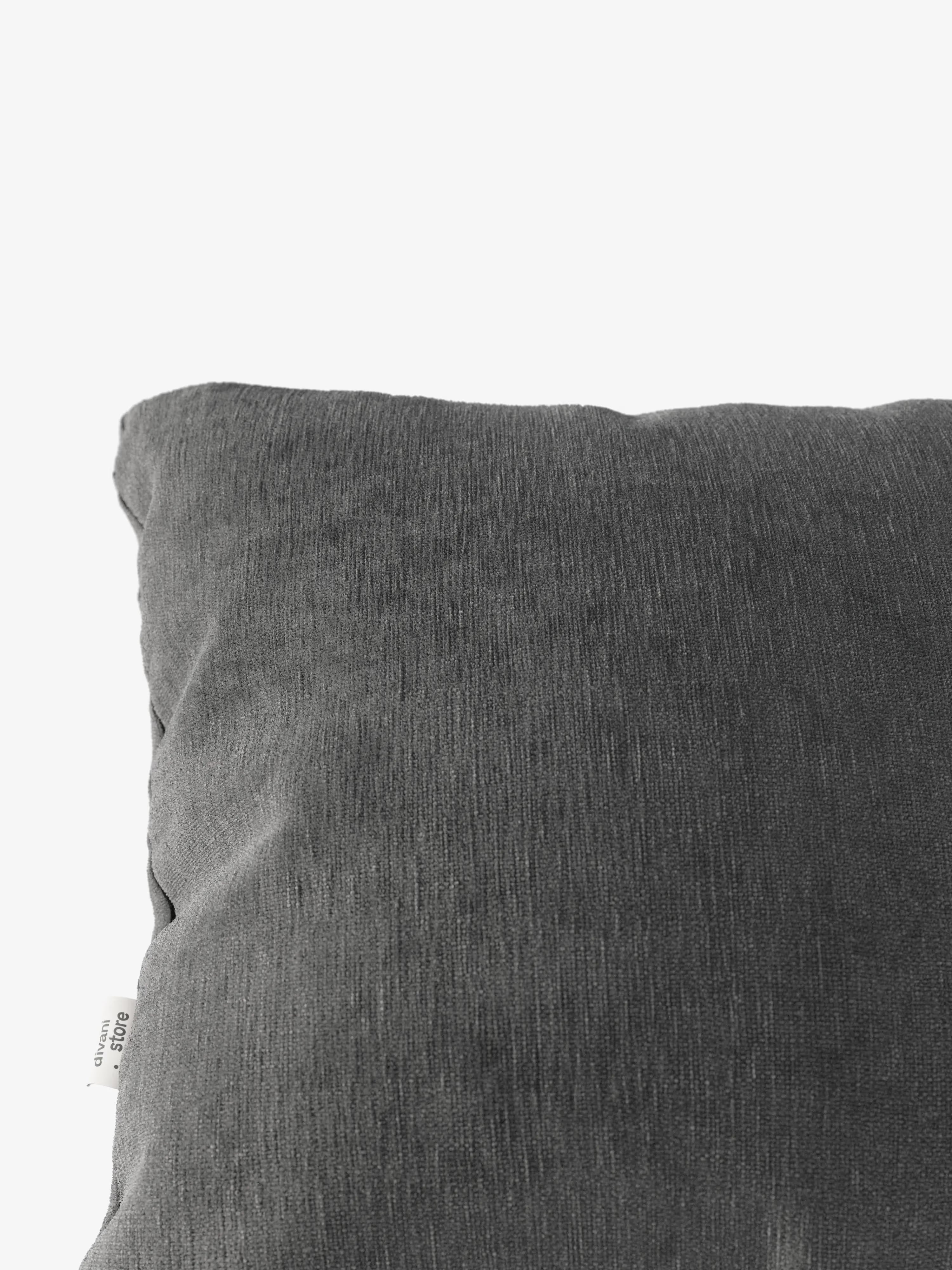 Bolero decorative square padded cushion 45x45 cm in stain-resistant velvet-effect fabric