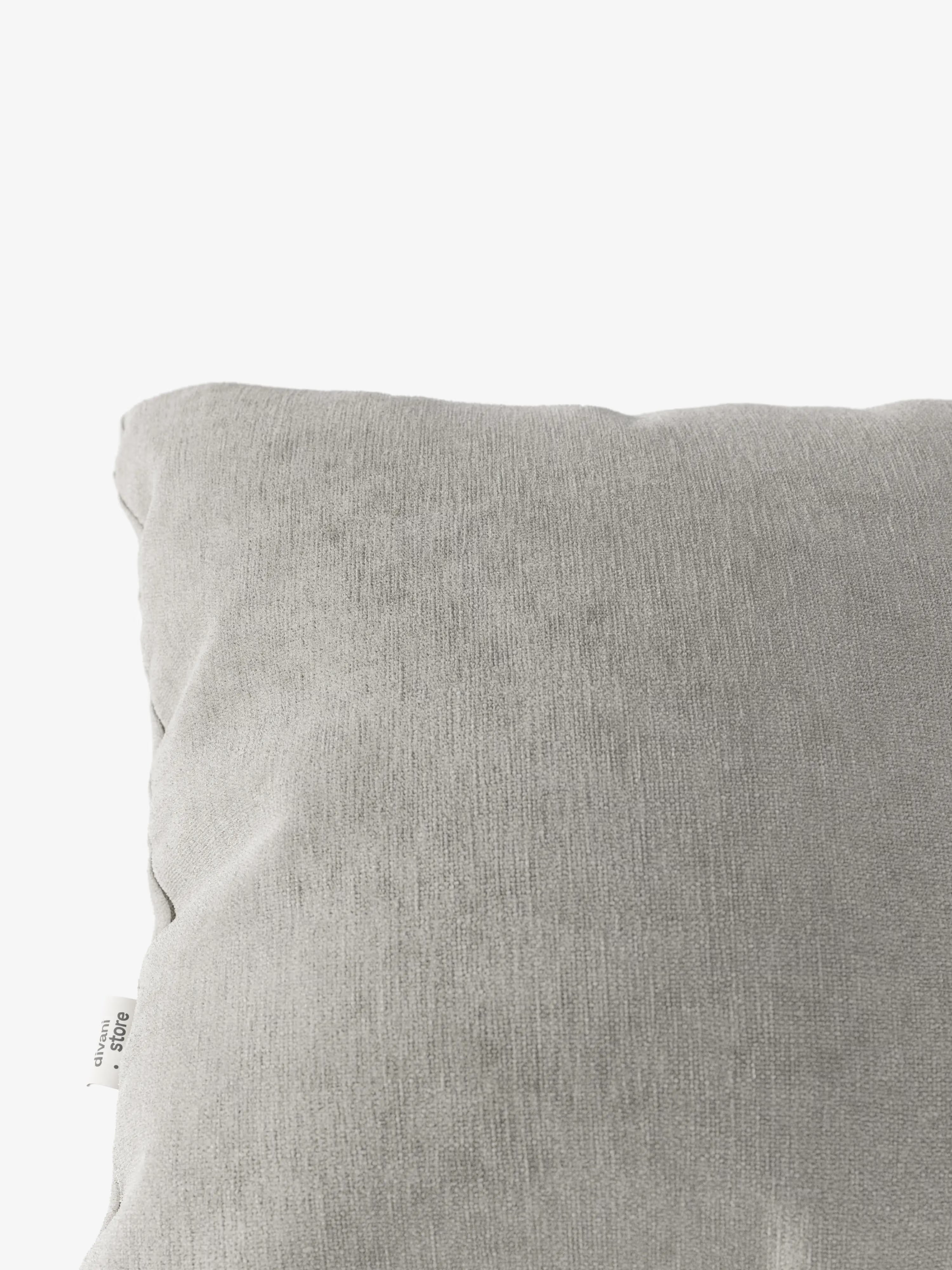 Bolero decorative square padded cushion 45x45 cm in stain-resistant velvet-effect fabric