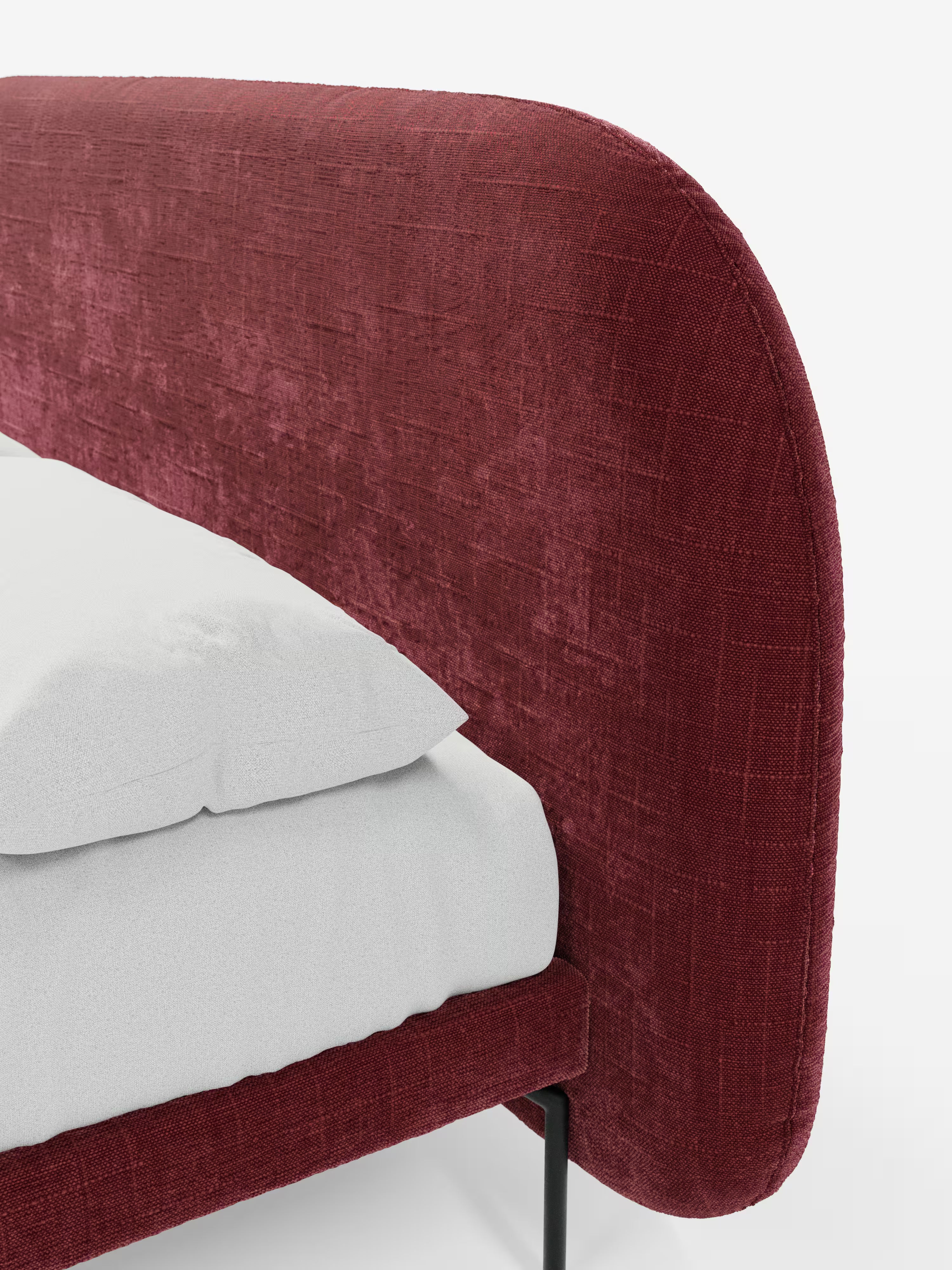 Soleil Cama acolchada de diseño con patas de metal y tejido jacquard antimanchas