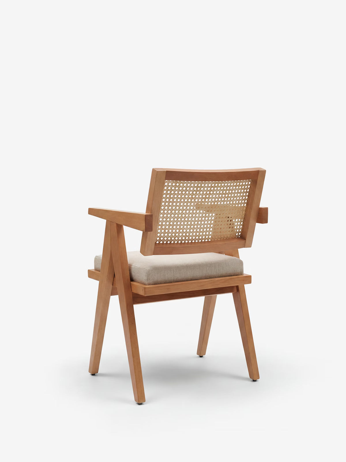 Antea Chair with armrests in Oak - rattan backrest and padded seat in cotton-blend fabric
