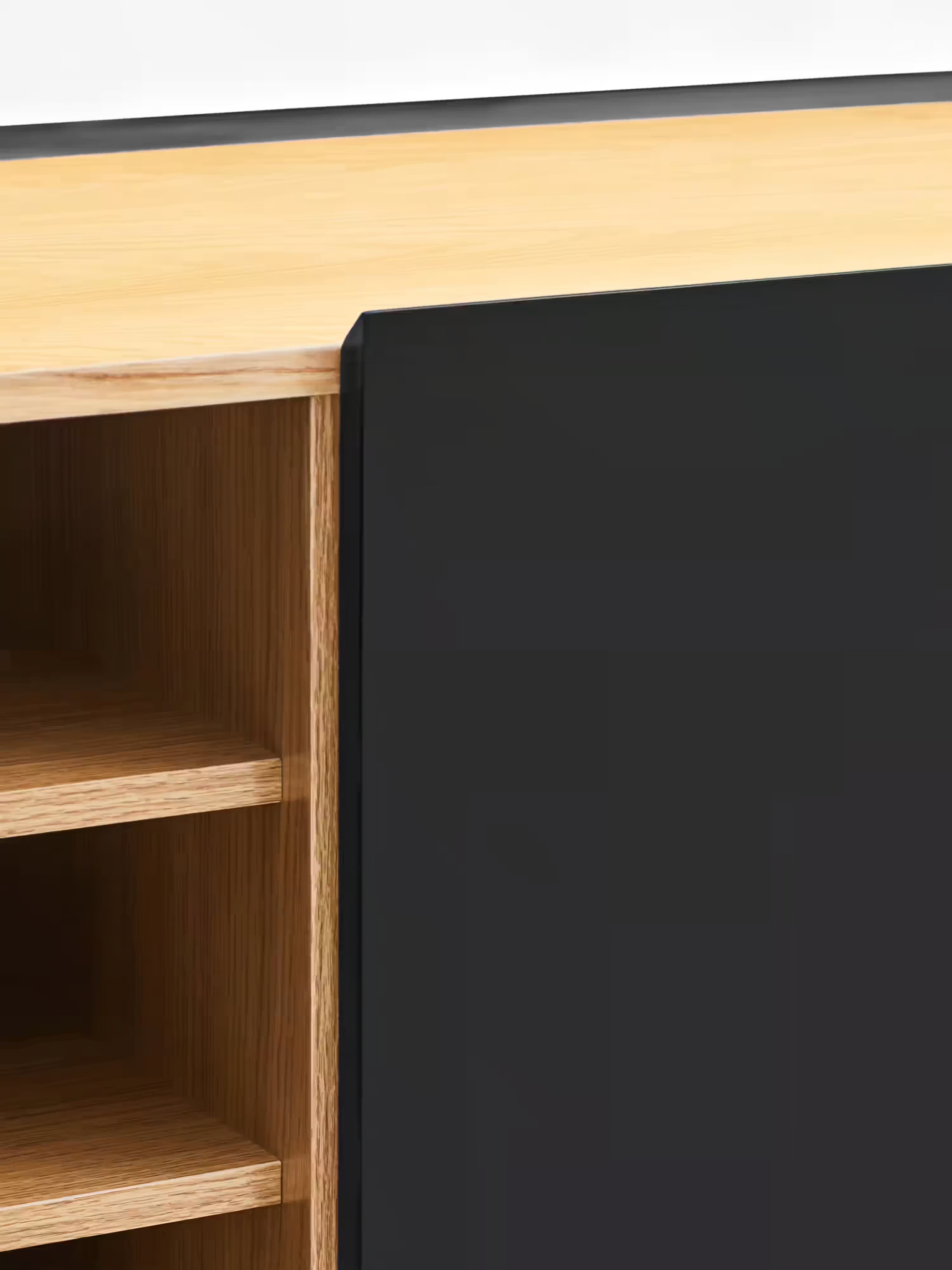 Arista aparador alto negro y madera de roble - 3 puertas y 10 compartimentos para botellas 95 x 120 cm
