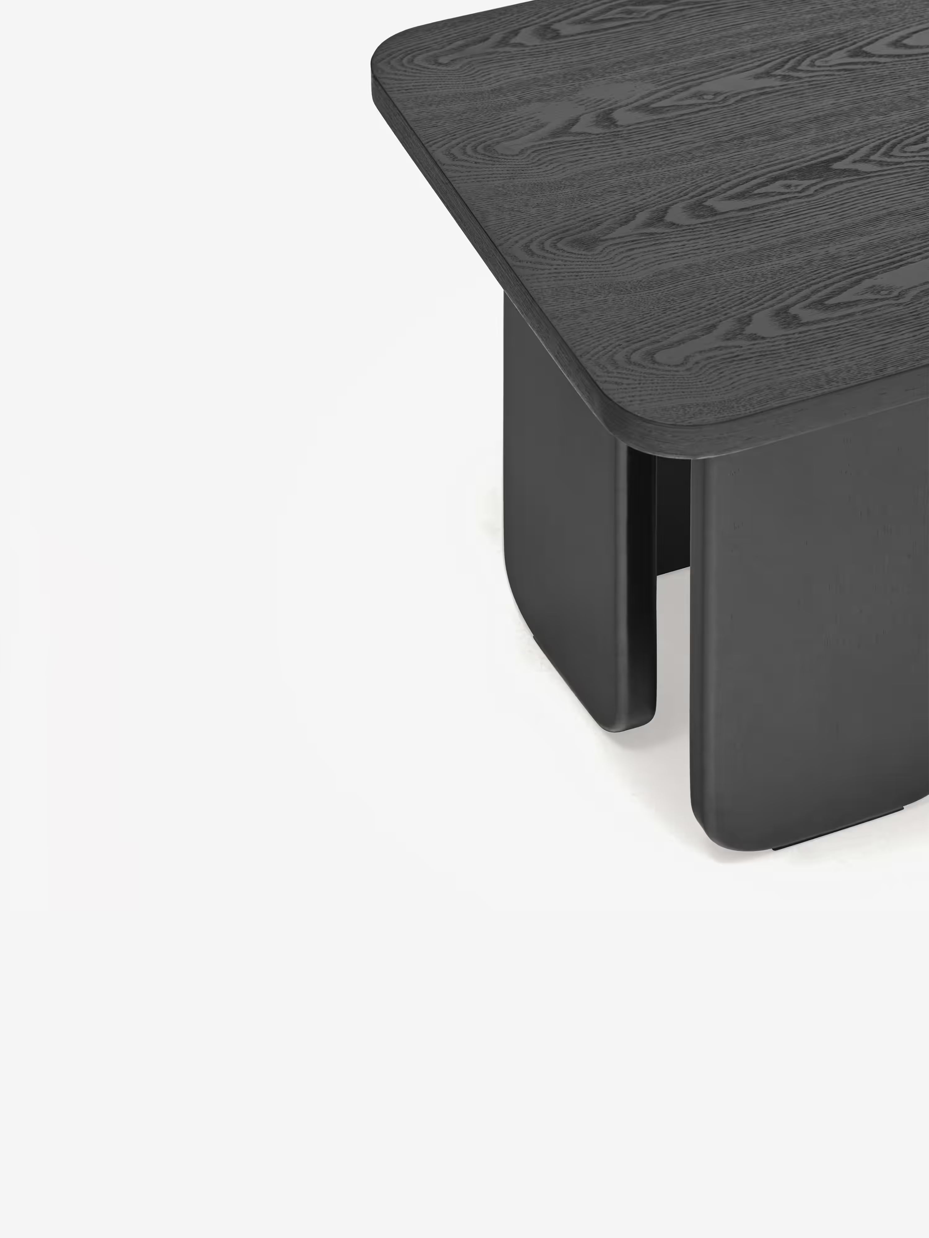 ARQ Side table in natural or black ash - Side table 48×48 cm