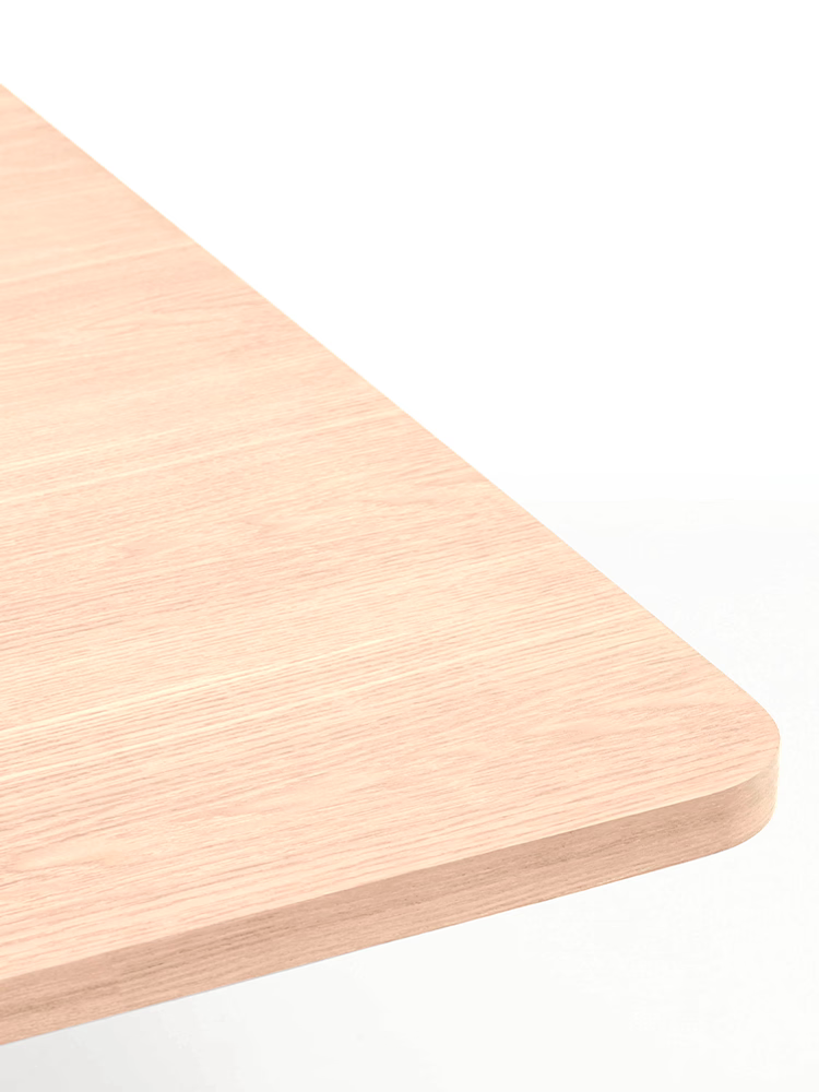 ARQ Mesa de comedor cuadrada en fresno natural o negro 137 cm