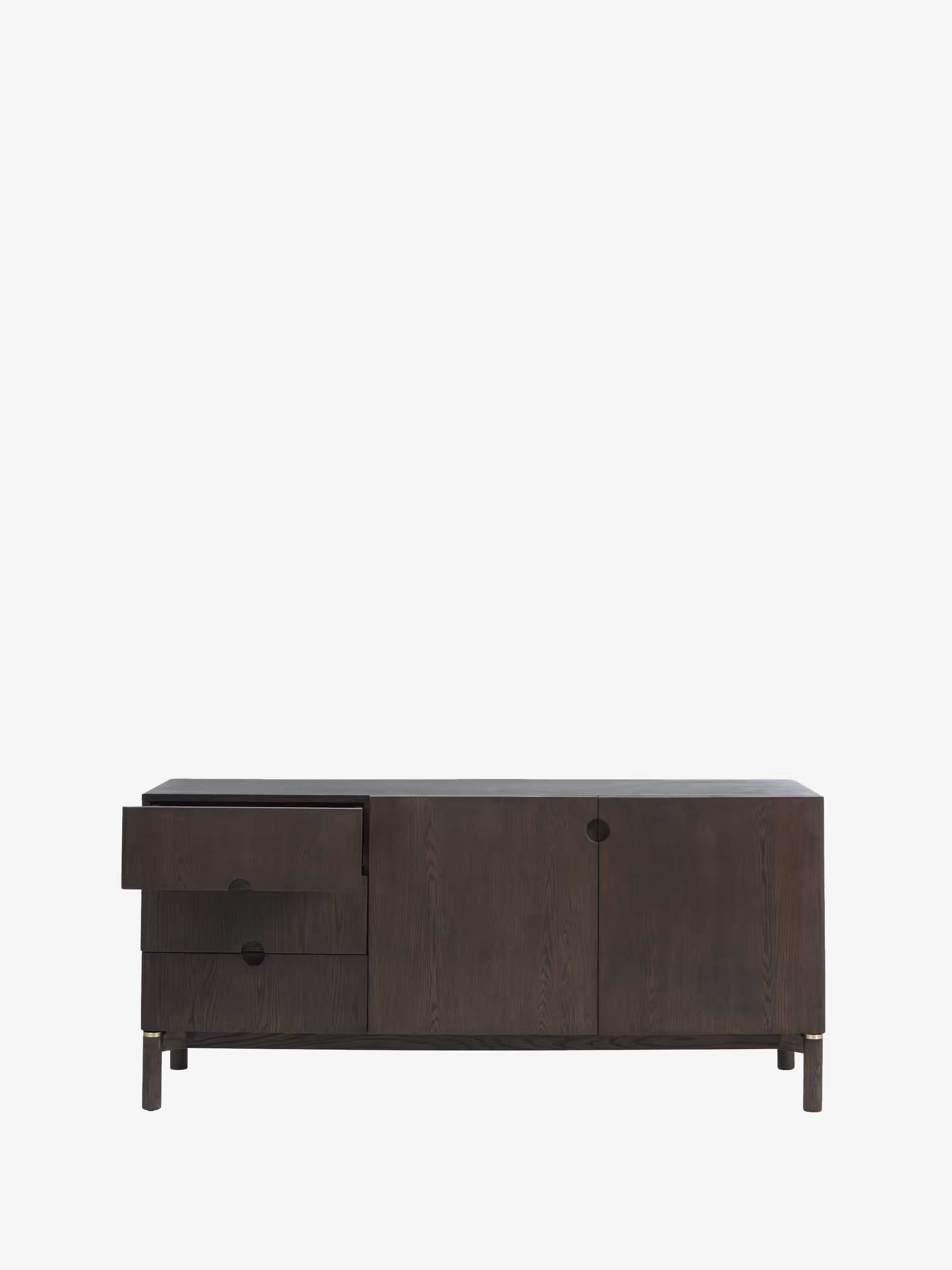 Aparador Arun en madera maciza oscura - aparador bajo con acabados de latón 160 x 73 cm