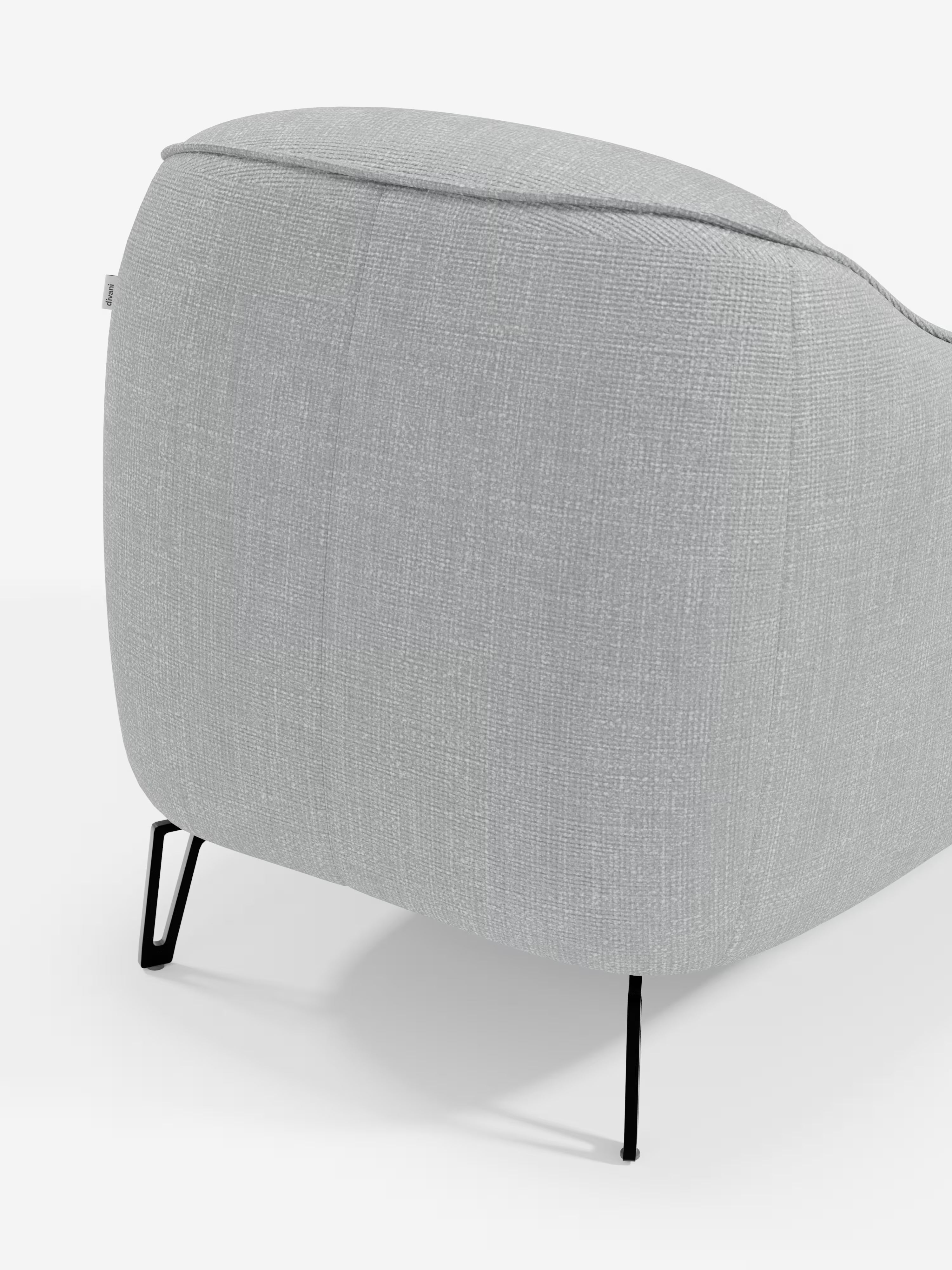 Avela poltroncina moderna dal comfort avvolgente in tessuto impermeabile
