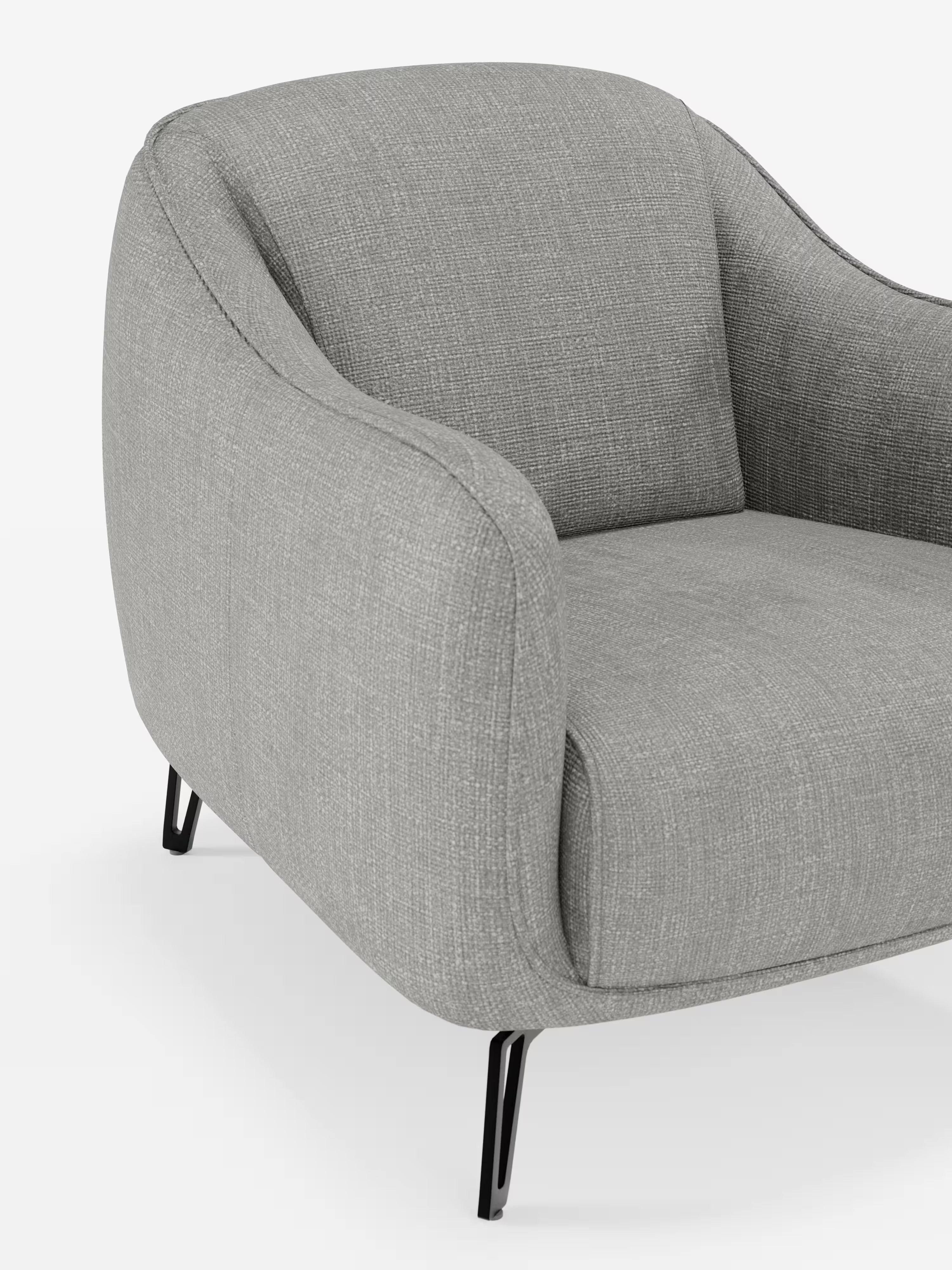 Avela poltroncina moderna dal comfort avvolgente in tessuto impermeabile