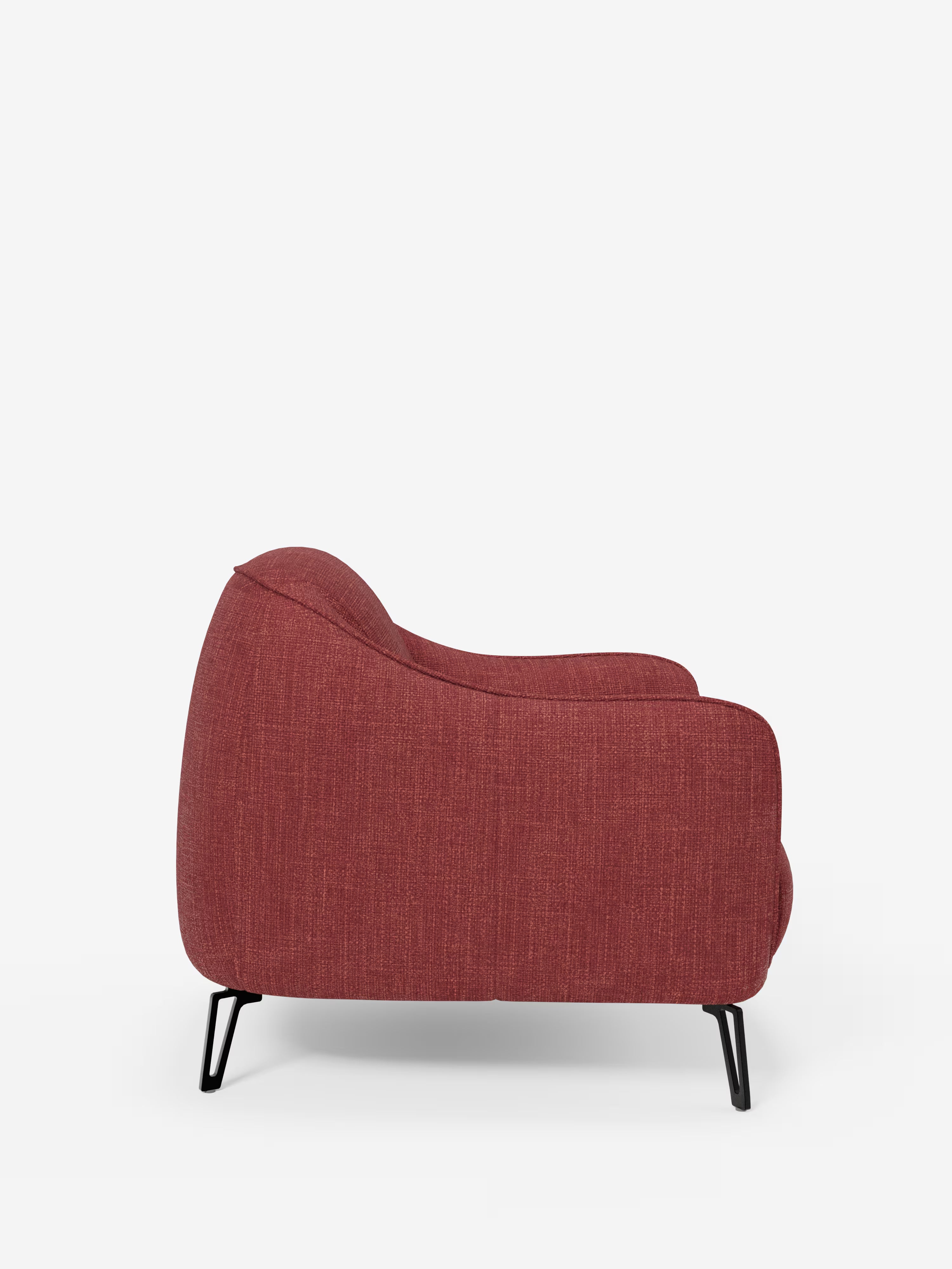 Avela poltroncina moderna dal comfort avvolgente in tessuto impermeabile