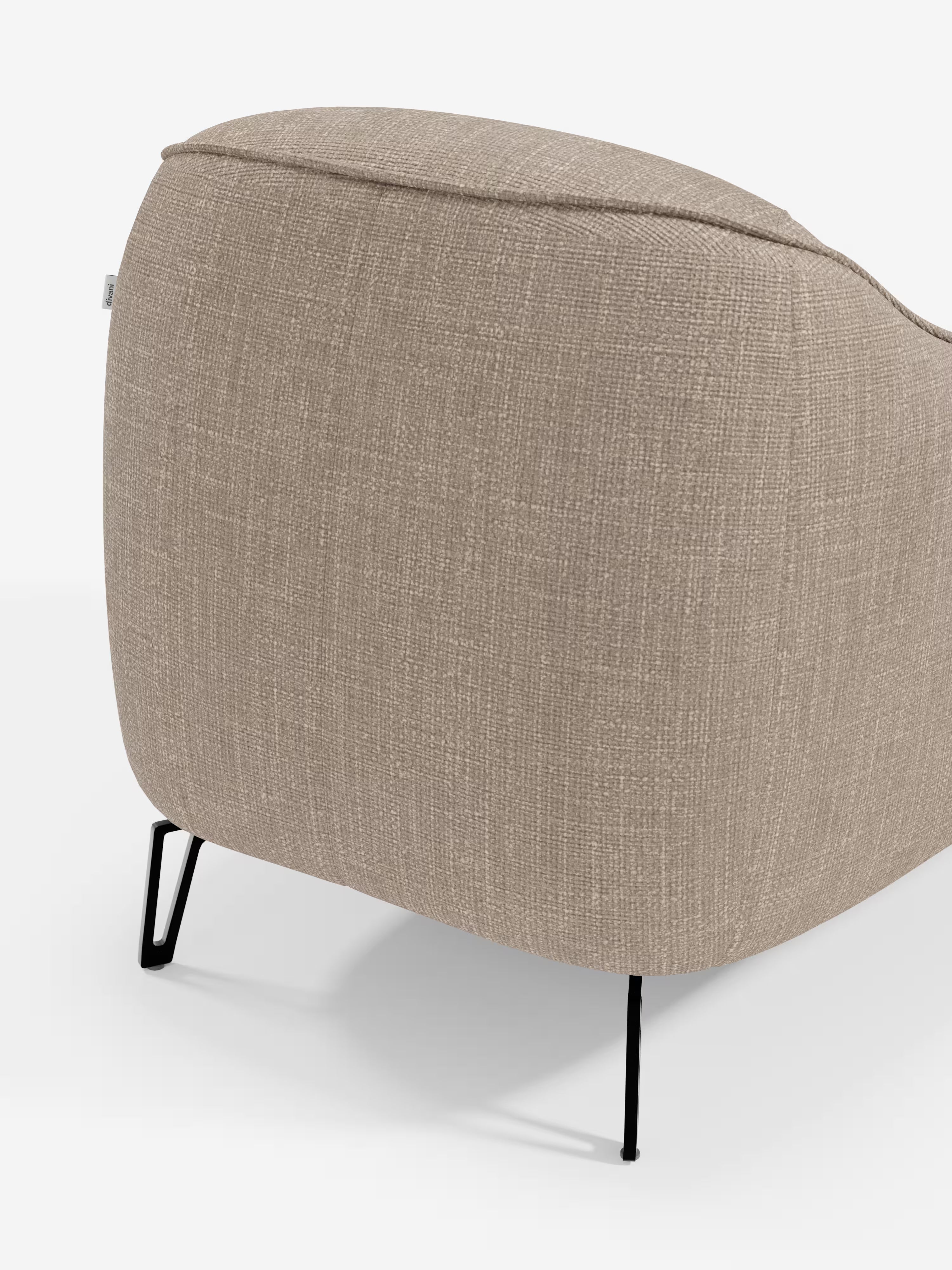 Avela poltroncina moderna dal comfort avvolgente in tessuto impermeabile