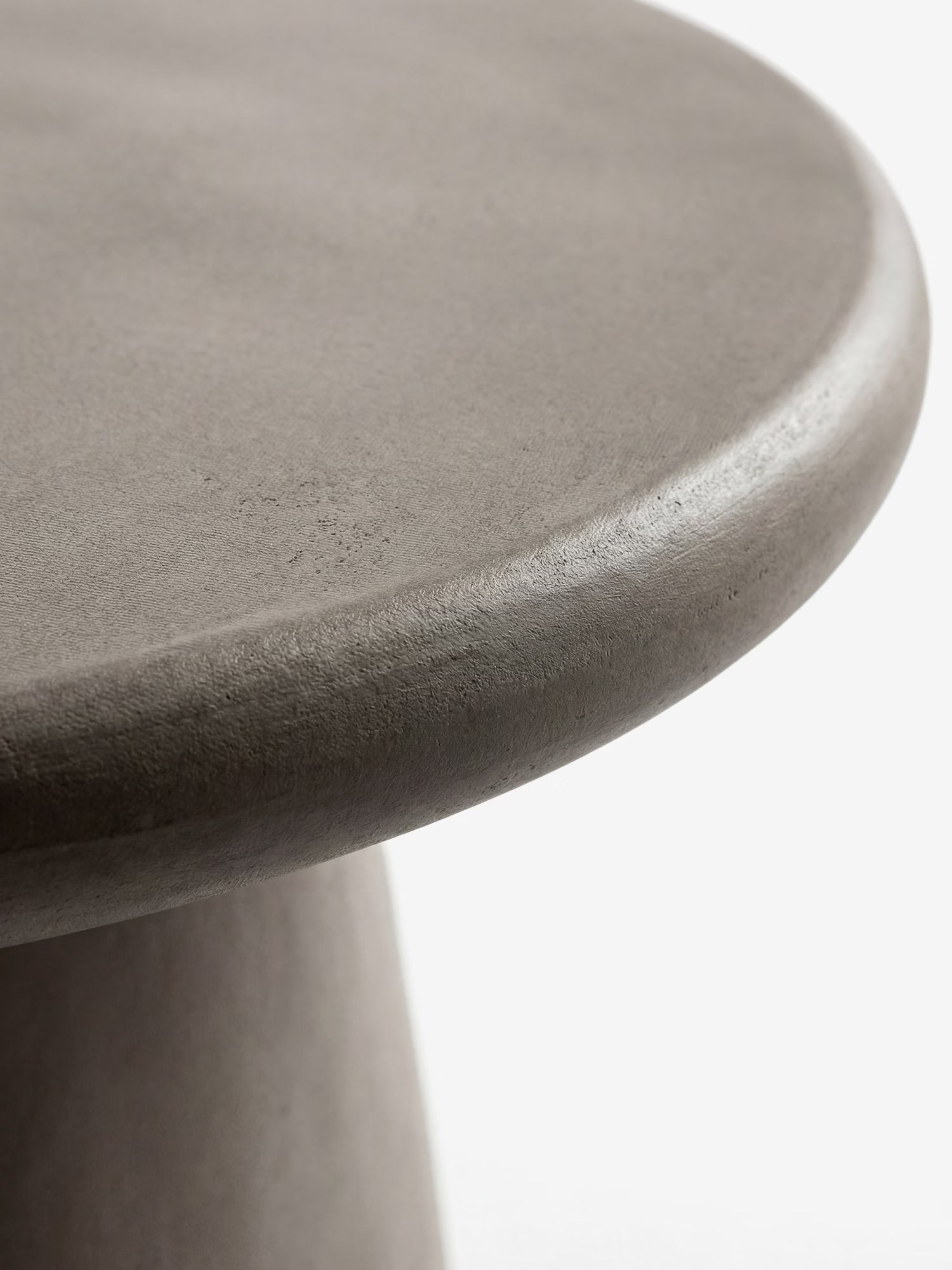 Bonnet mesa redonda de exterior de fiberclay gris ø120 cm escultórica y matérica