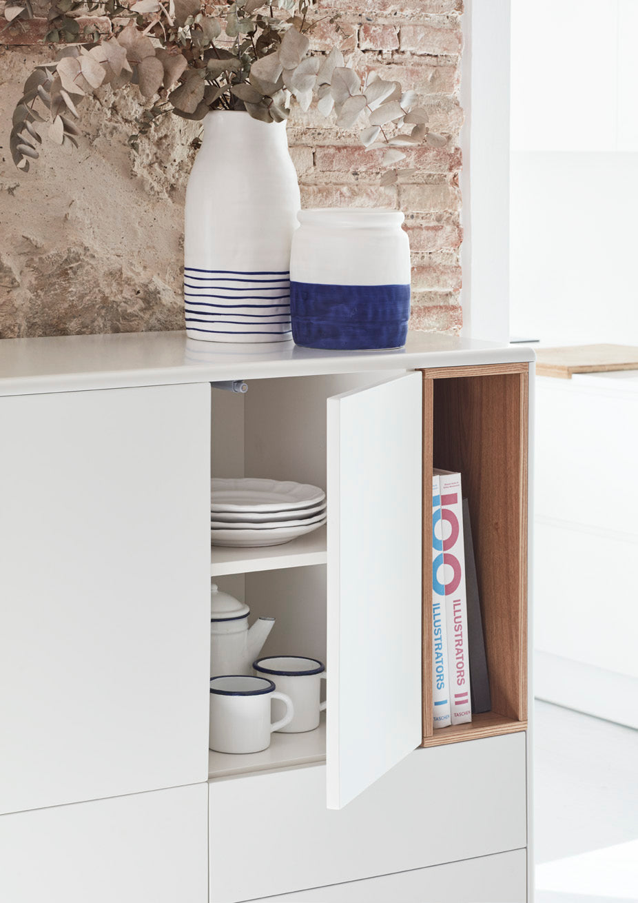 Corvo credenza alta color crema e rovere naturale - base in legno massello 100 x 120 cm