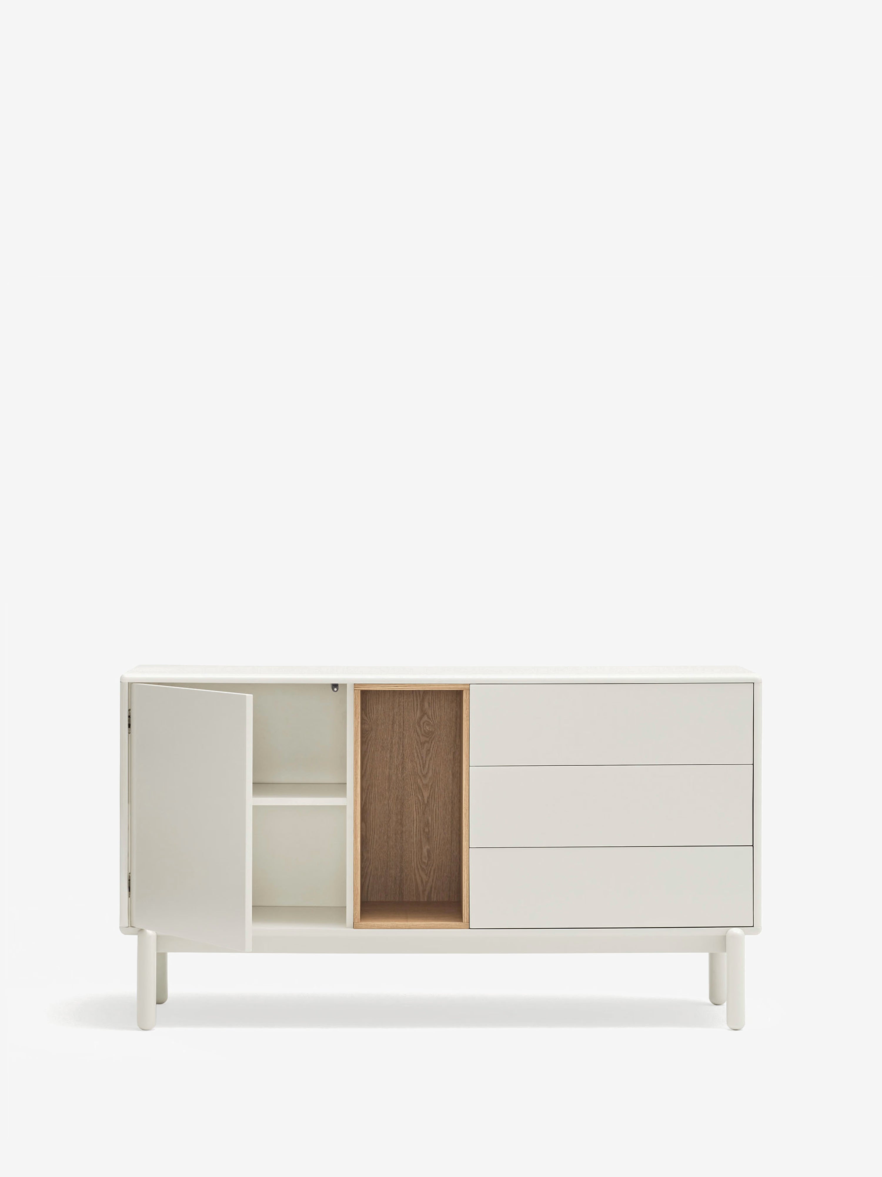 Corvo aparador bajo crema y roble natural - base de madera maciza 136 x76 cm