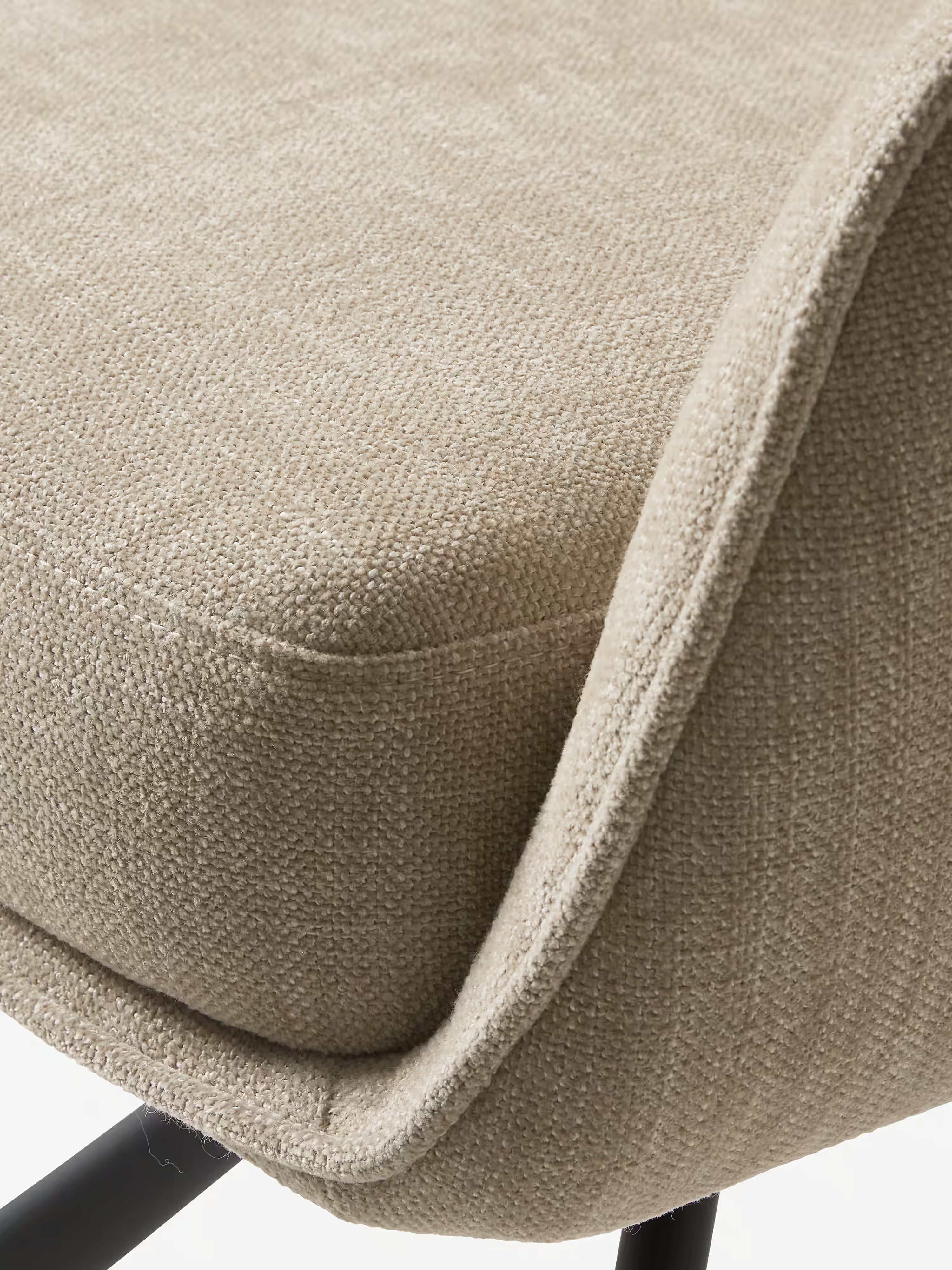 Cowley gepolsterter Drehstuhl aus cremefarbenem Stoff und schwarzen Beinen – modernes Design