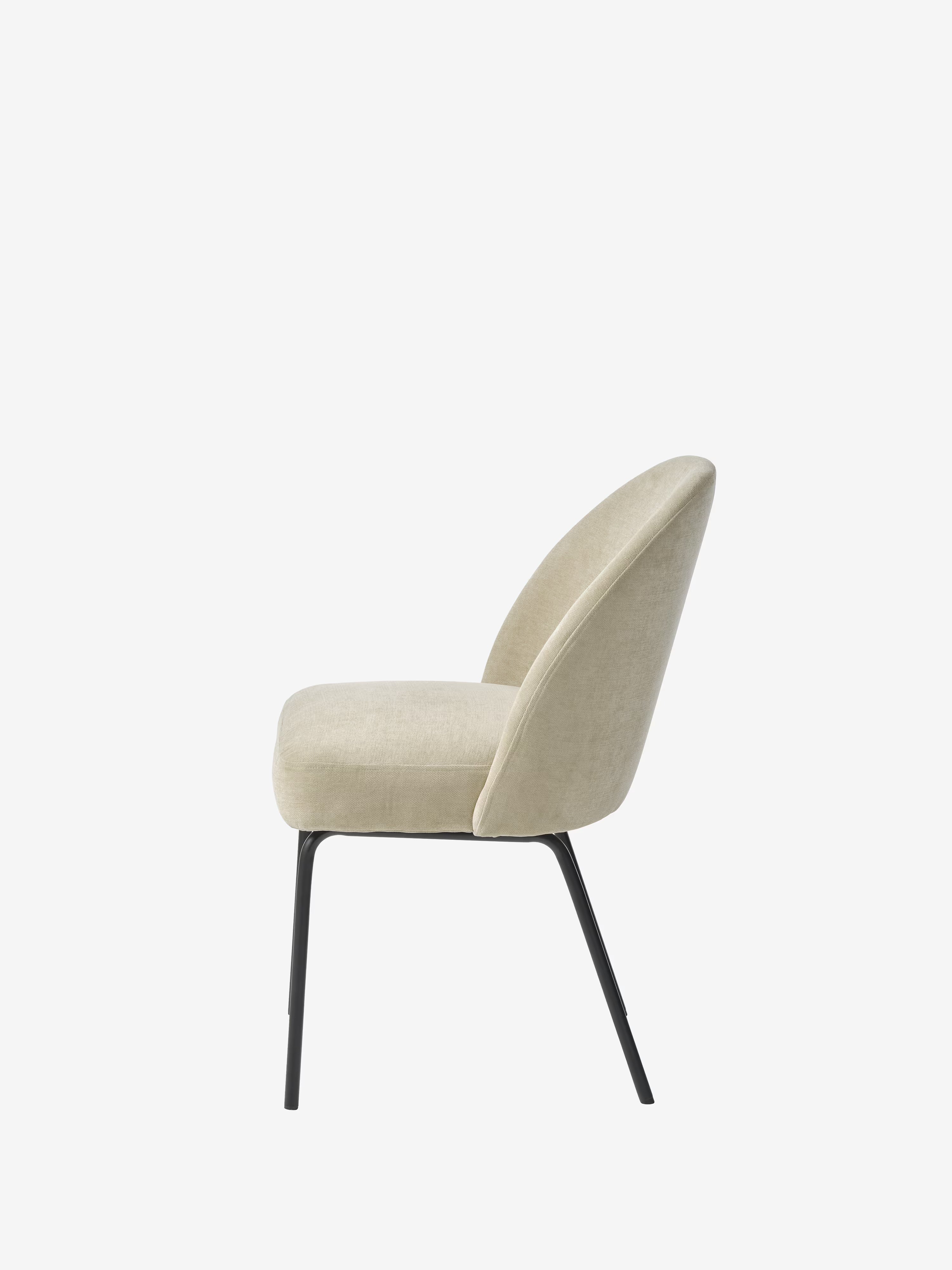 Creston Chaise rembourrée en tissu avec pieds en métal noir