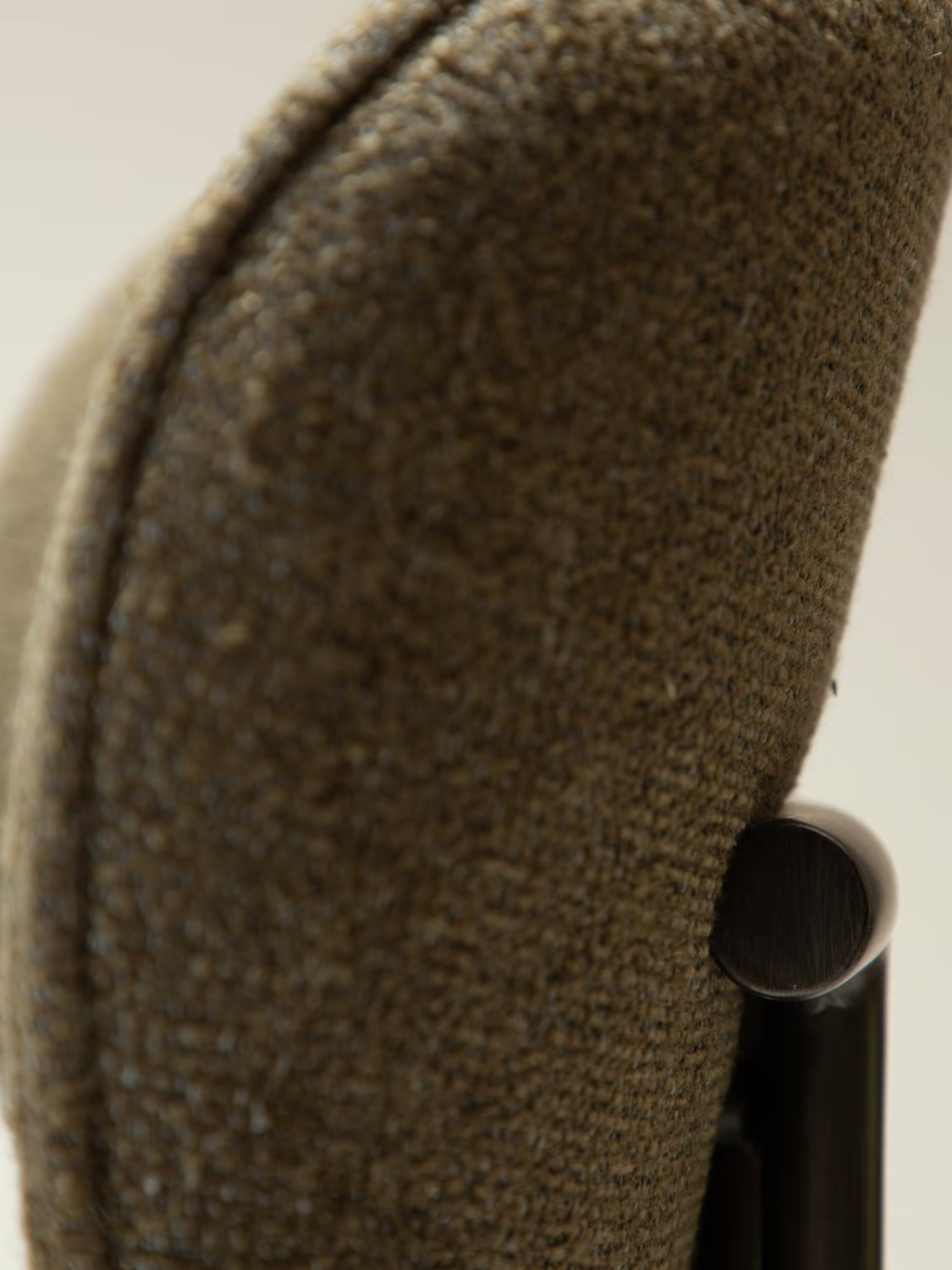 Duct Chaise en bouclé sans accoudoirs – design sculptural avec structure en métal
