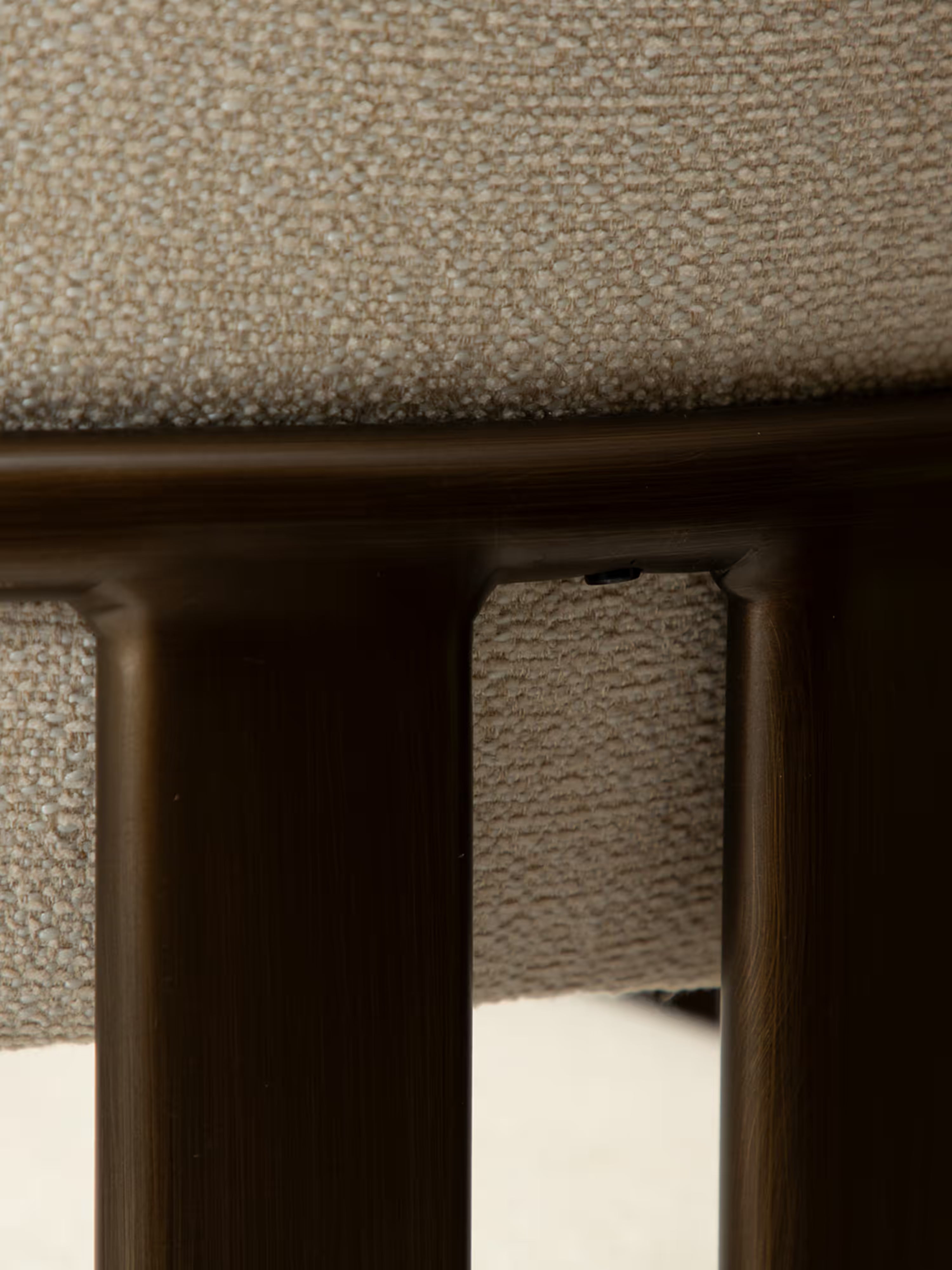 Duct Chaise avec accoudoirs élégante – design raffiné en tissu bouclé et structure en métal