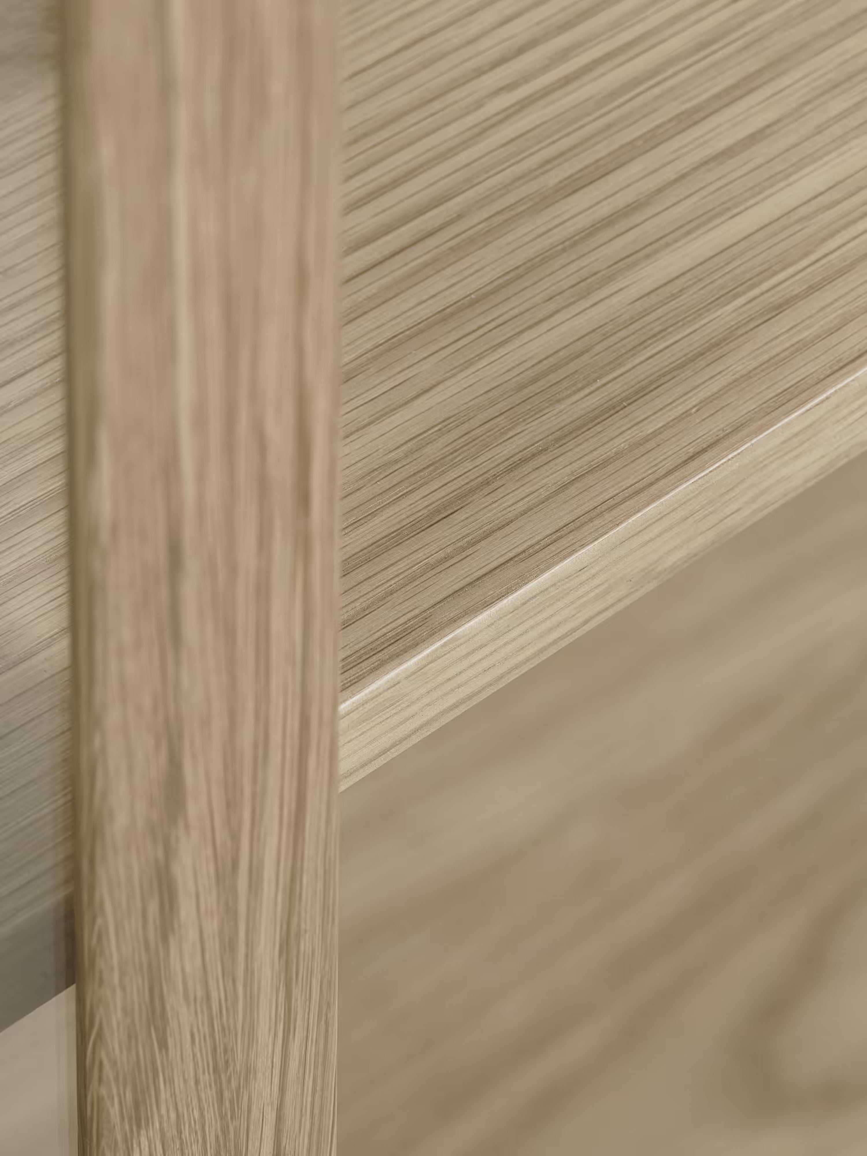 Elba tall display cabinet in oak with tempered glass doors - sideboard 90 x 190 cm