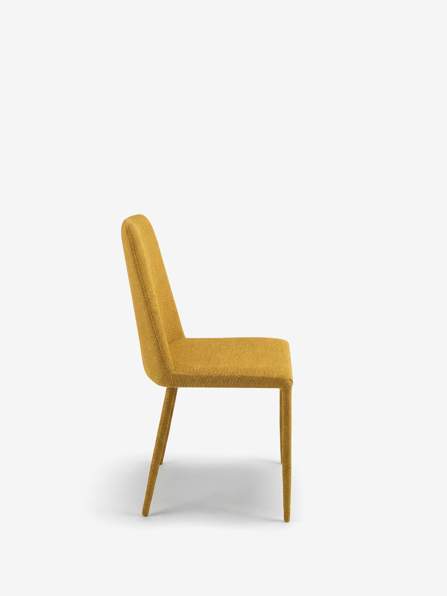 Ettore Chaise rembourrée entièrement recouverte de tissu - design élégant et contemporain