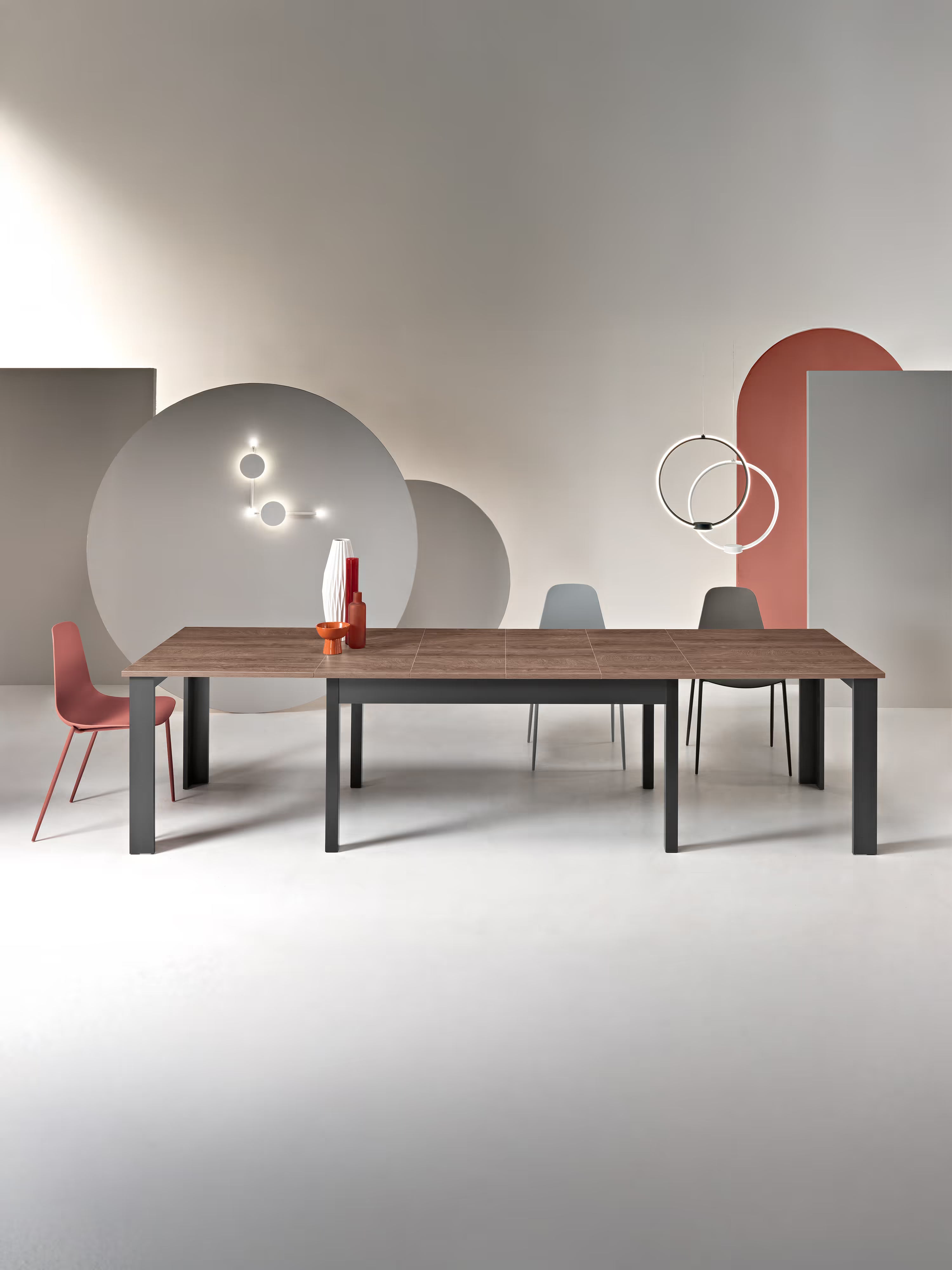 Fabio Tavolo allungabile in melaminico effetto teak – base antracite 160 (320) x 90 cm