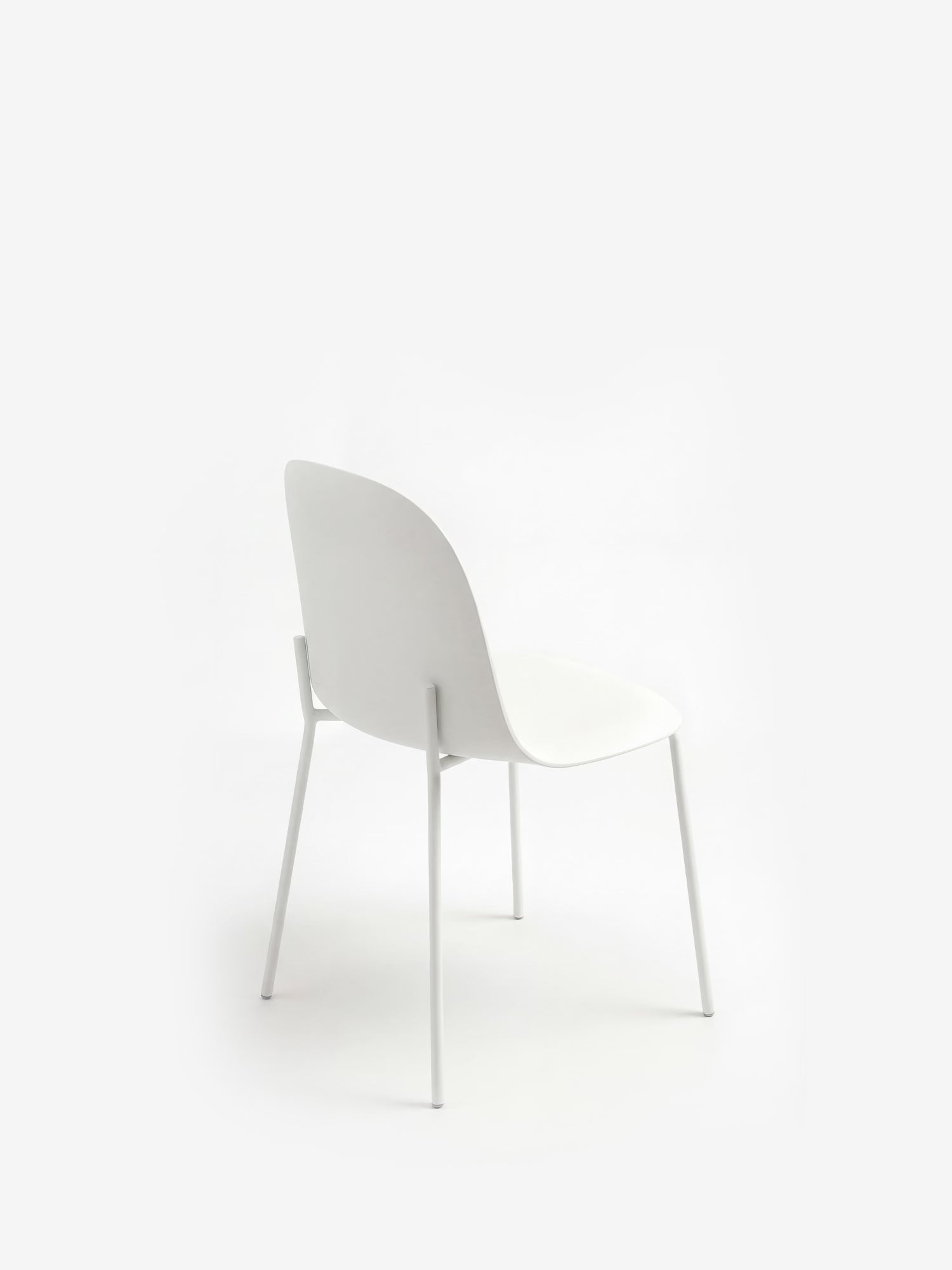 Fox Silla de polipropileno con estructura de metal a juego
