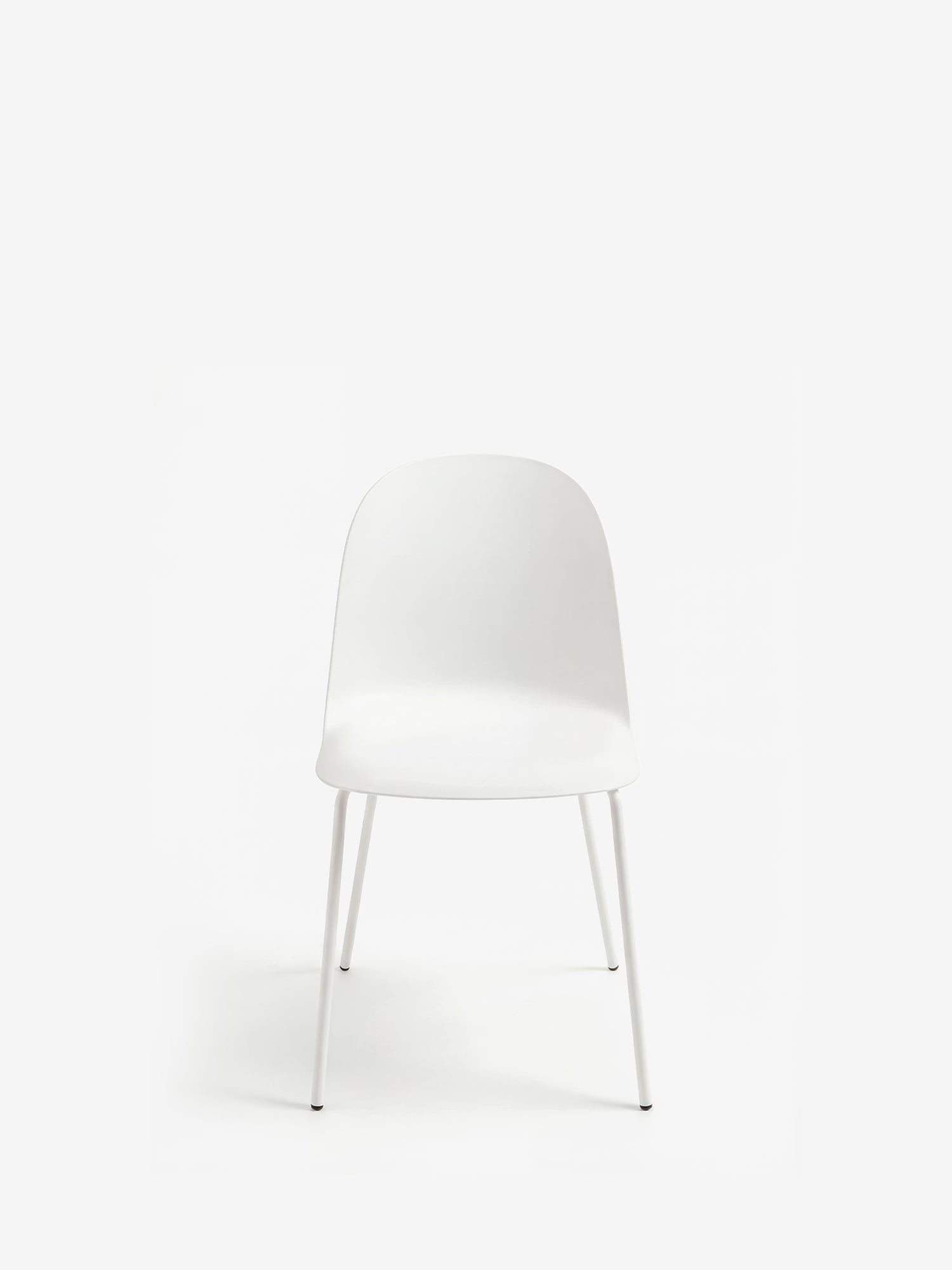 Fox Silla de polipropileno con estructura de metal a juego