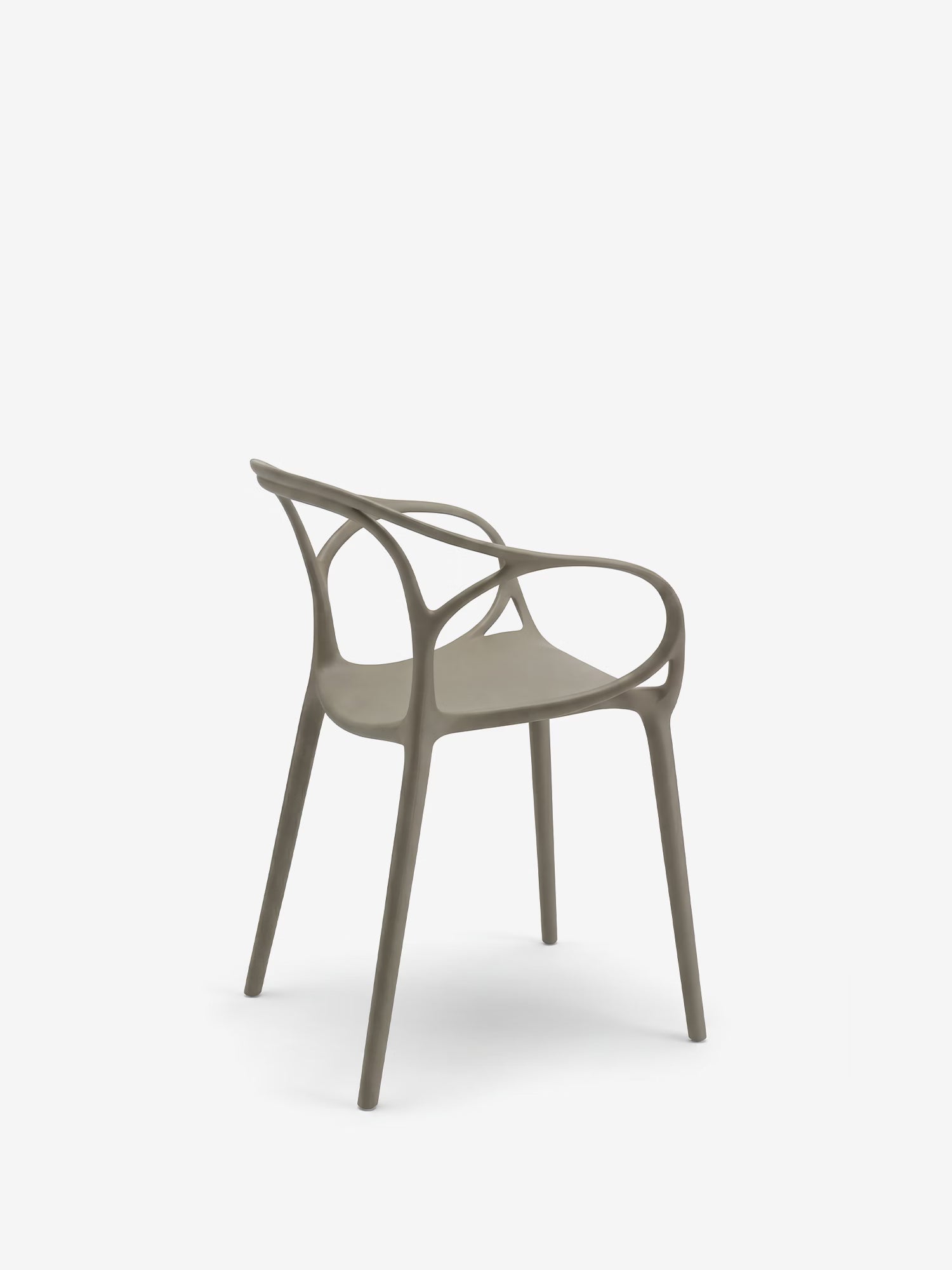 HUG Silla de polipropileno para interior y exterior con diseño escultórico