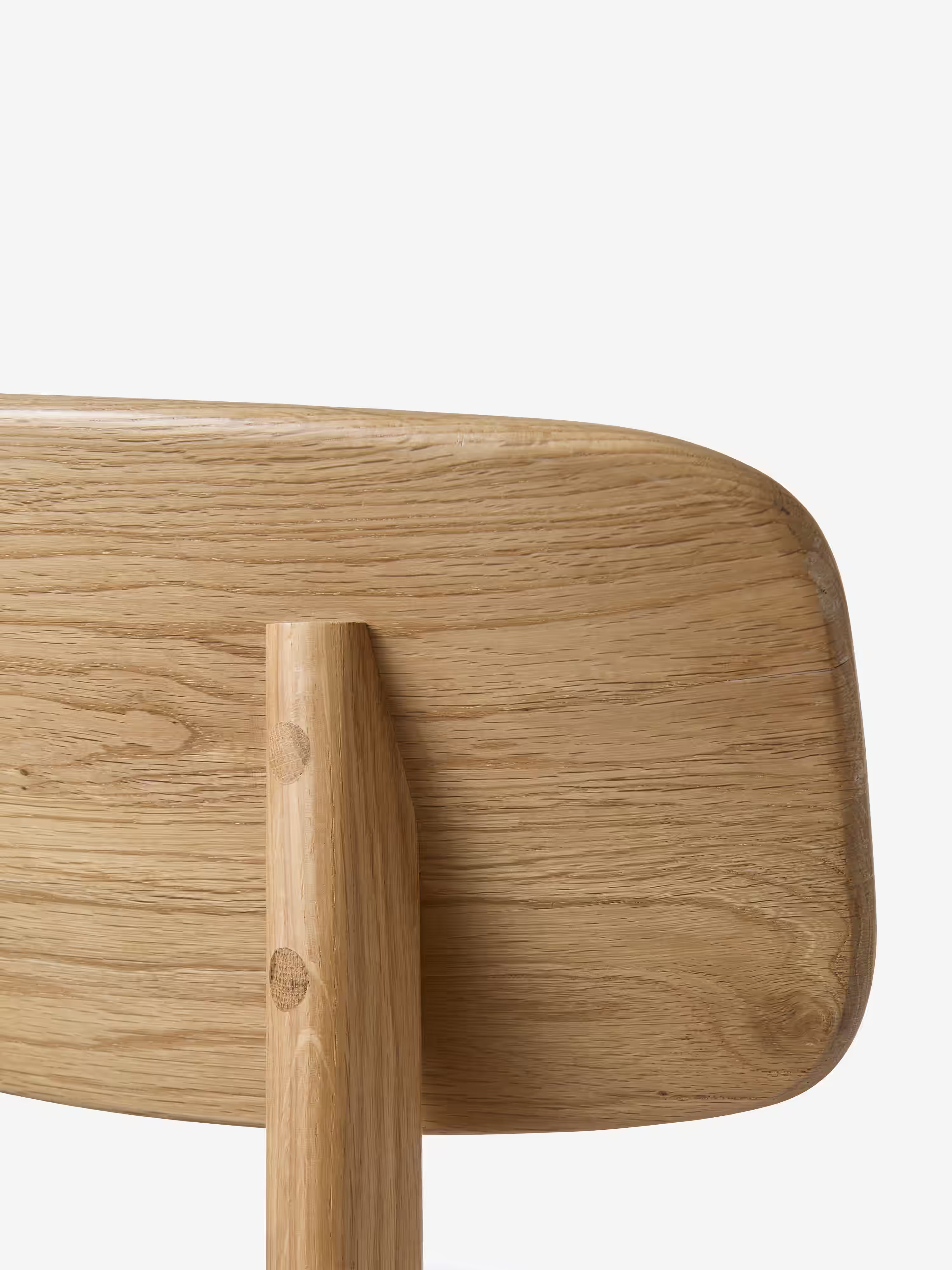 LIVO Chaise en chêne massif naturel avec assise rembourrée en cuir synthétique