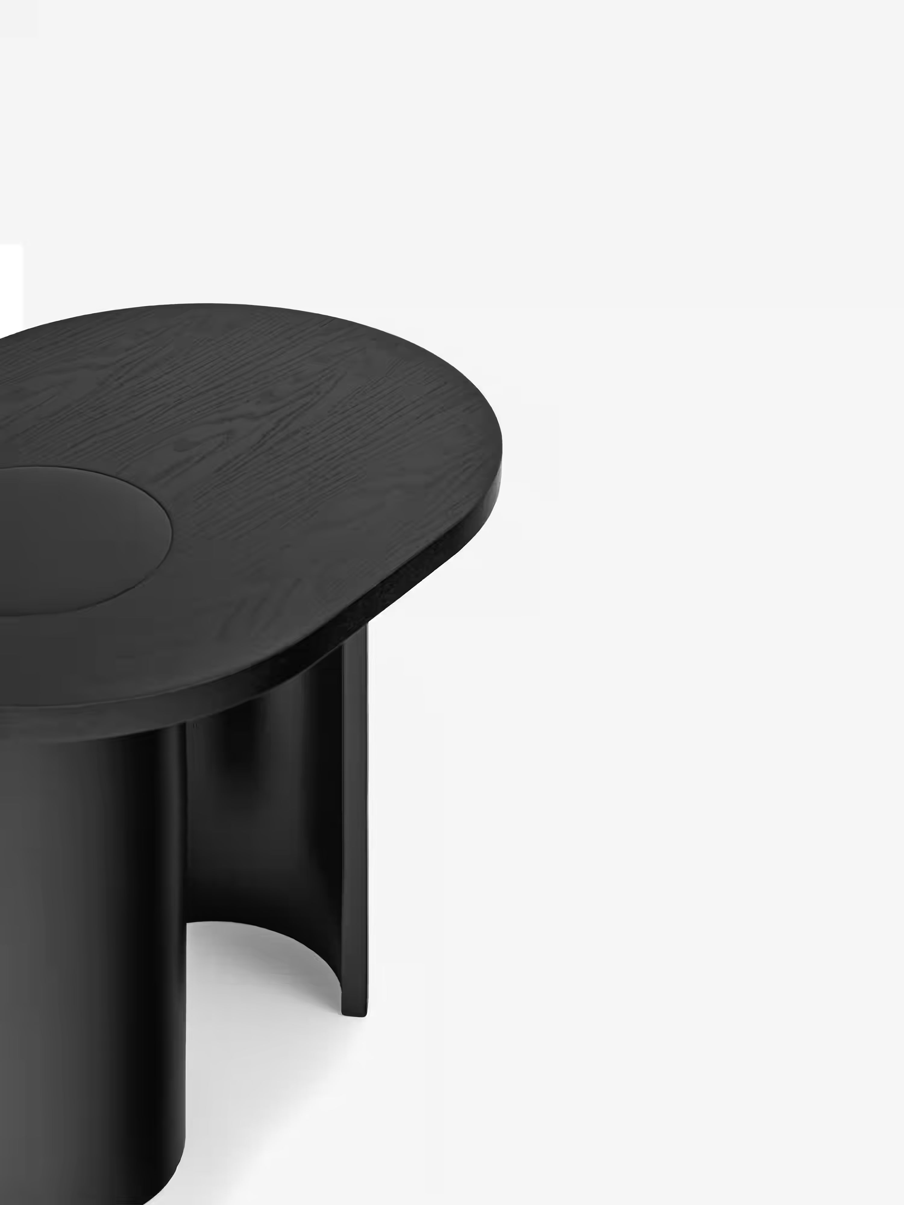 Nori Oval side table in 3 finishes - modern design 60 × 45 cm