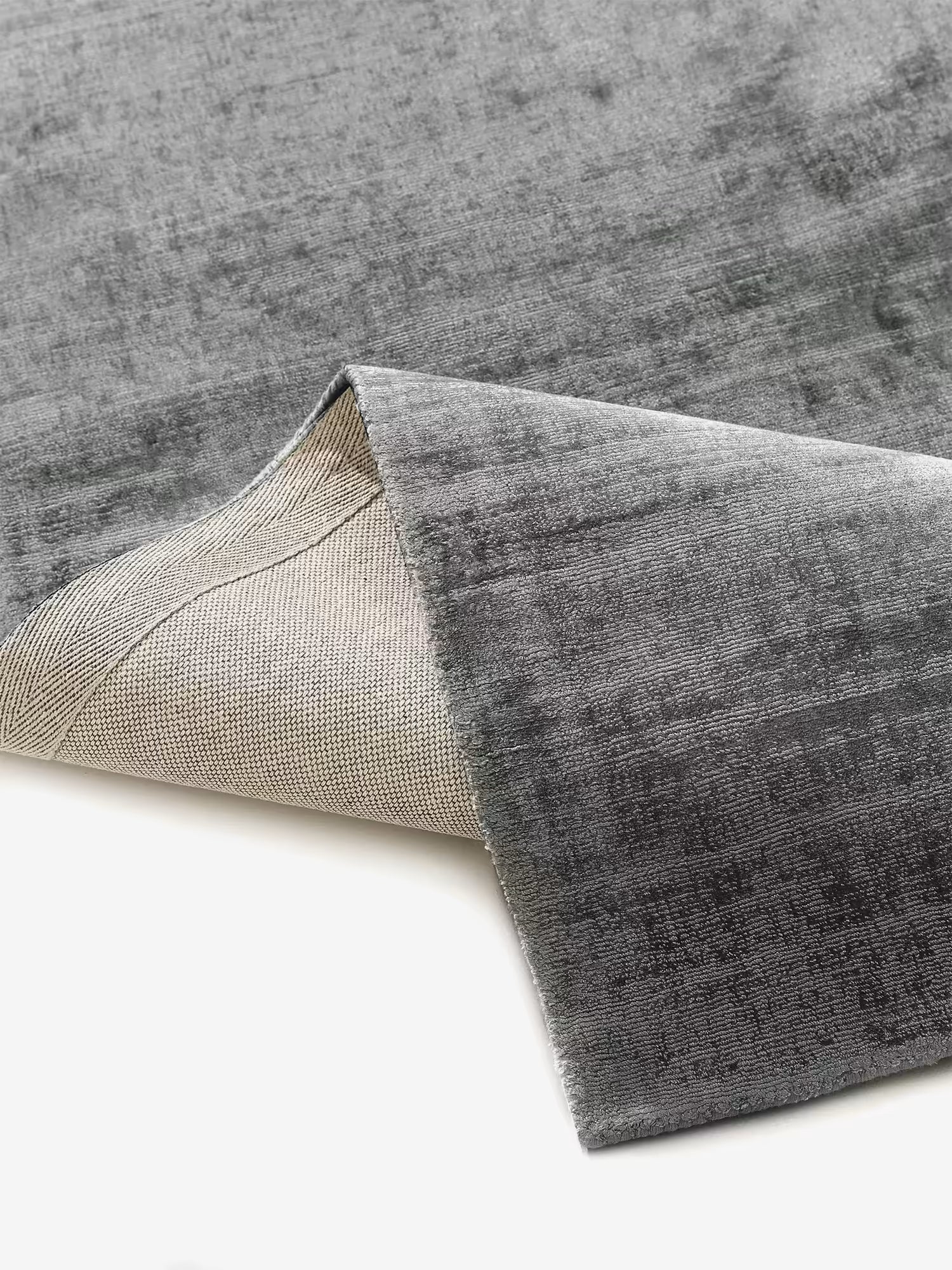 Nova rectangular handwoven viscose rug - short pile and silky sheen