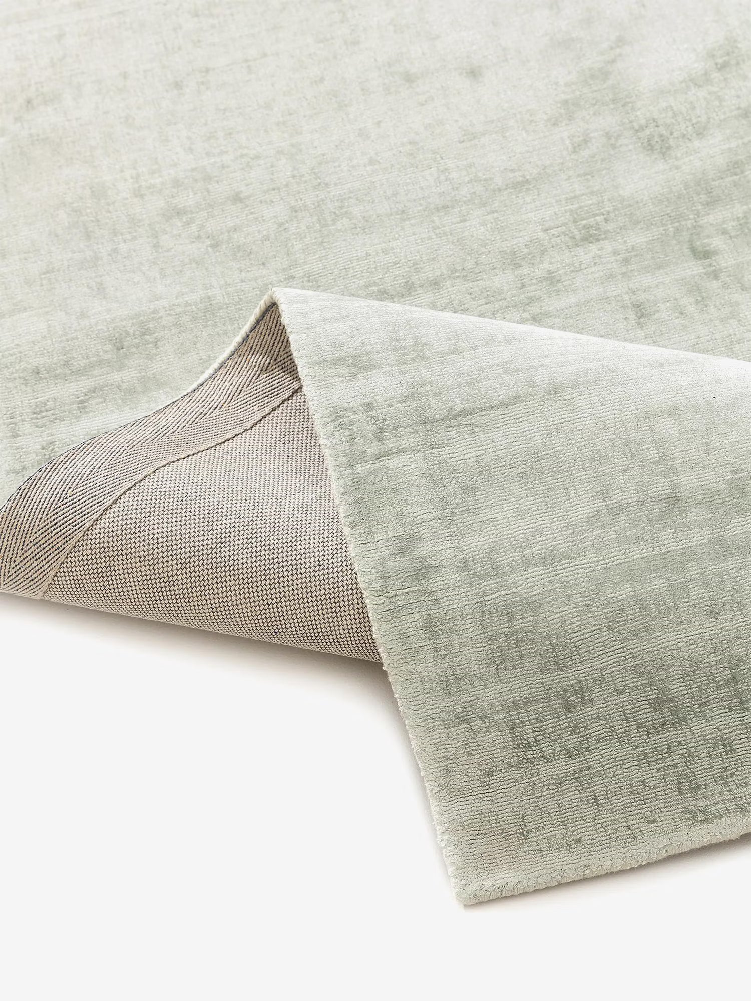 Nova rectangular handwoven viscose rug - short pile and silky sheen