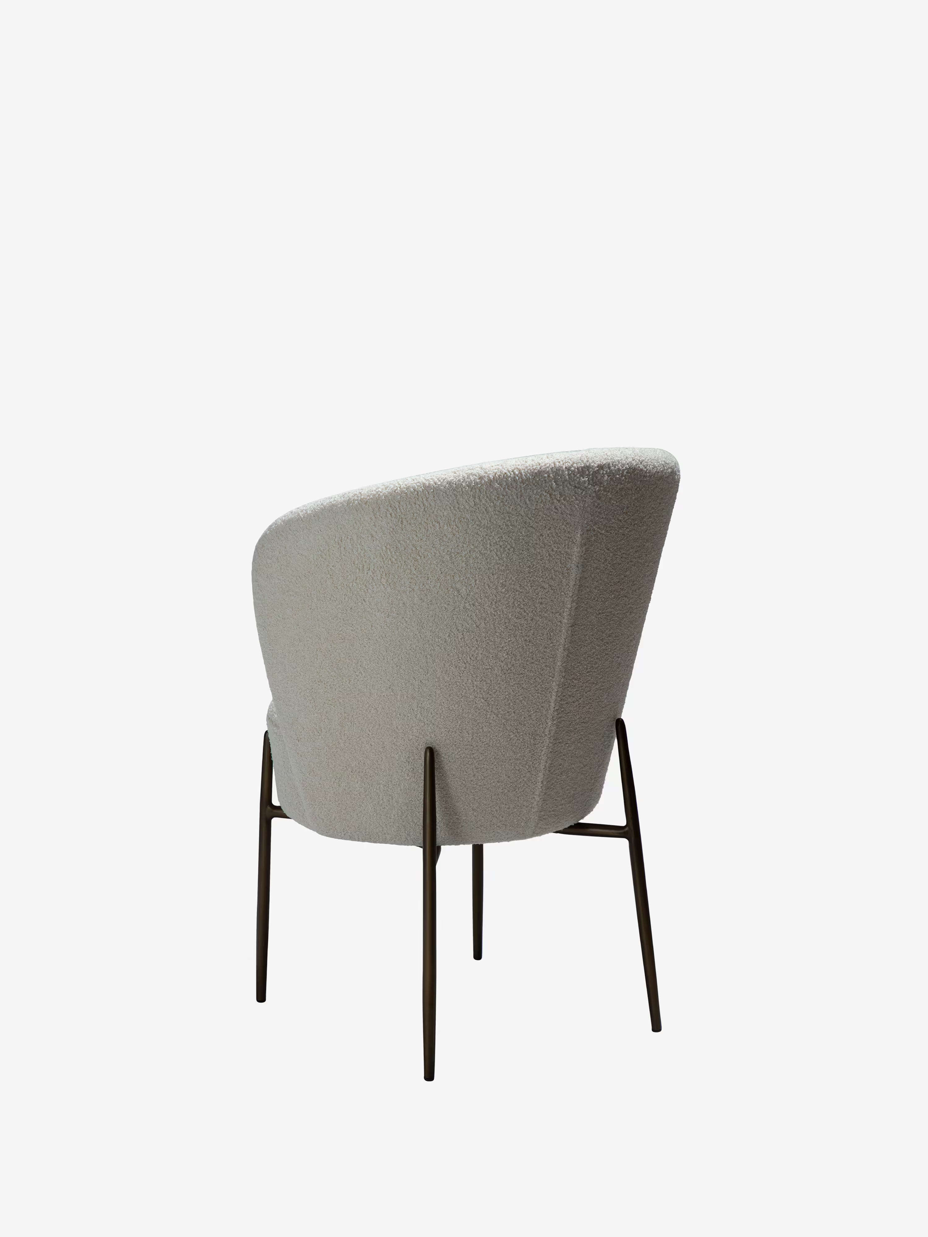 Orbit - Chaise rembourrée en bouclé RPES durable avec pieds en métal