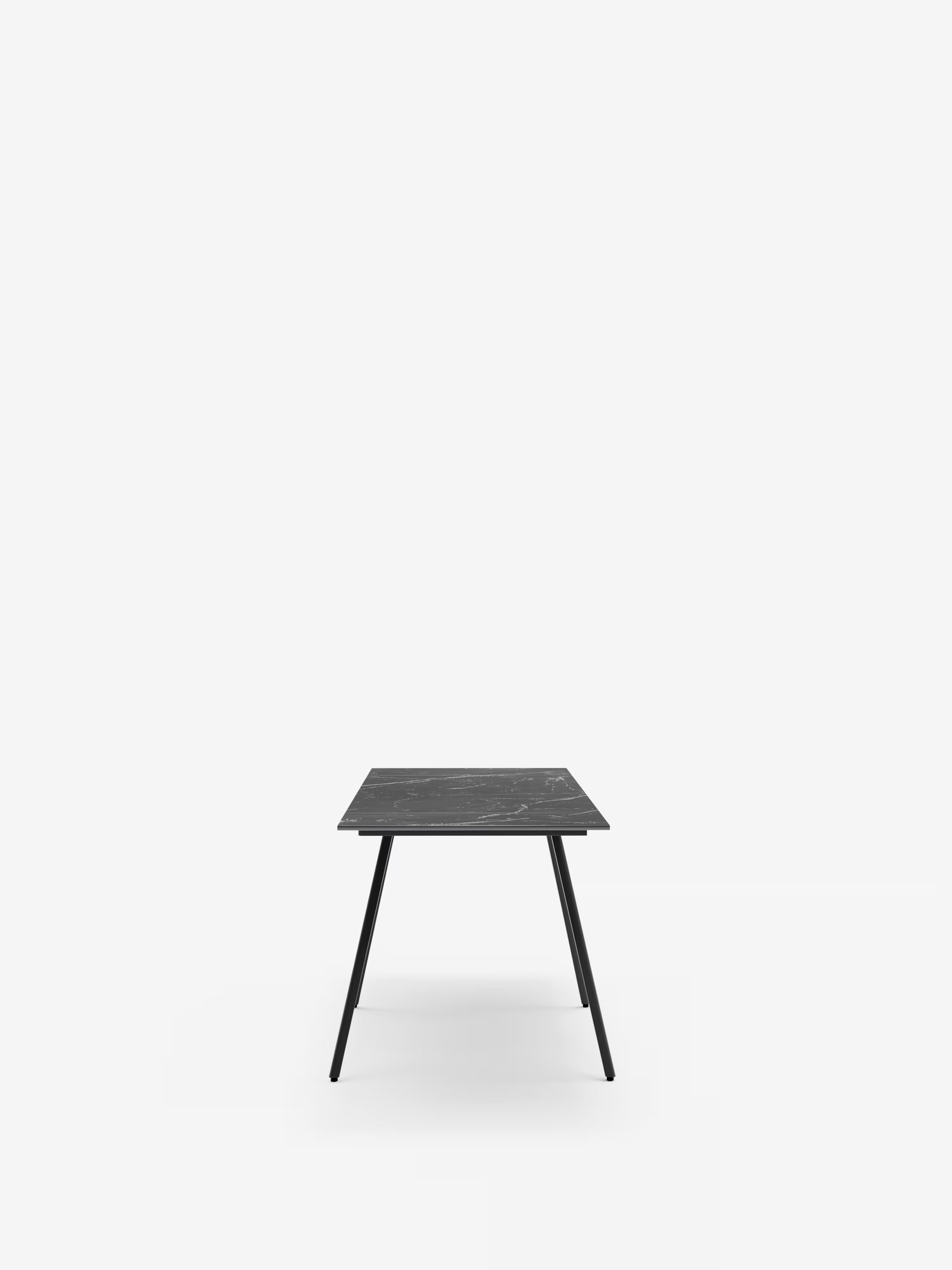 Oreste Mesa extensible efecto mármol negro – base de metal negro 120 (180) x 80 cm