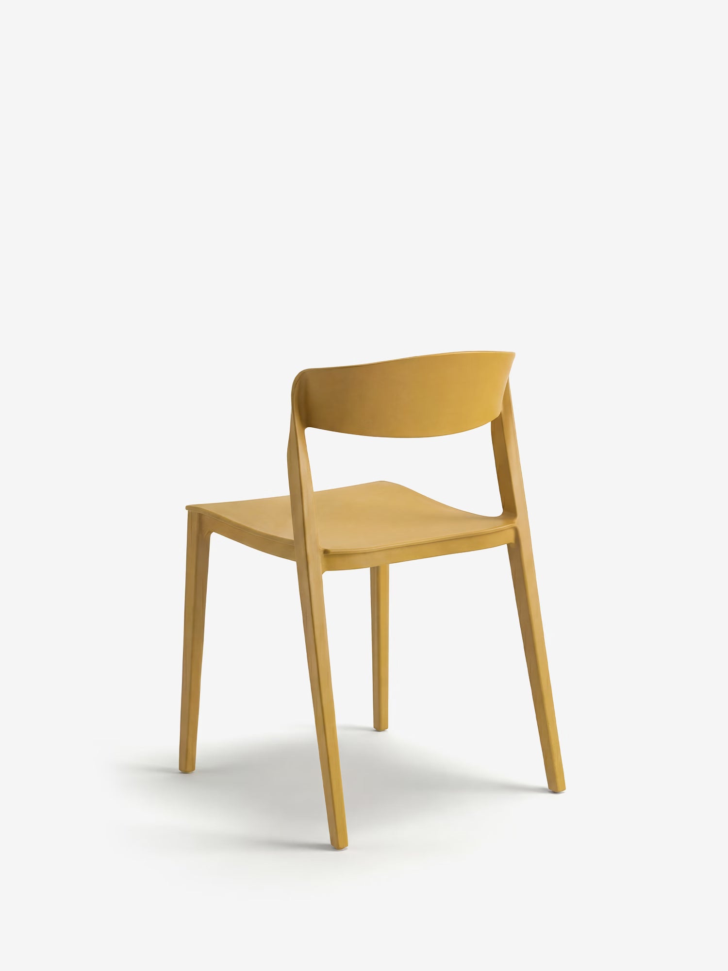 Perla Silla apilable de polipropileno con diseño moderno y versátil