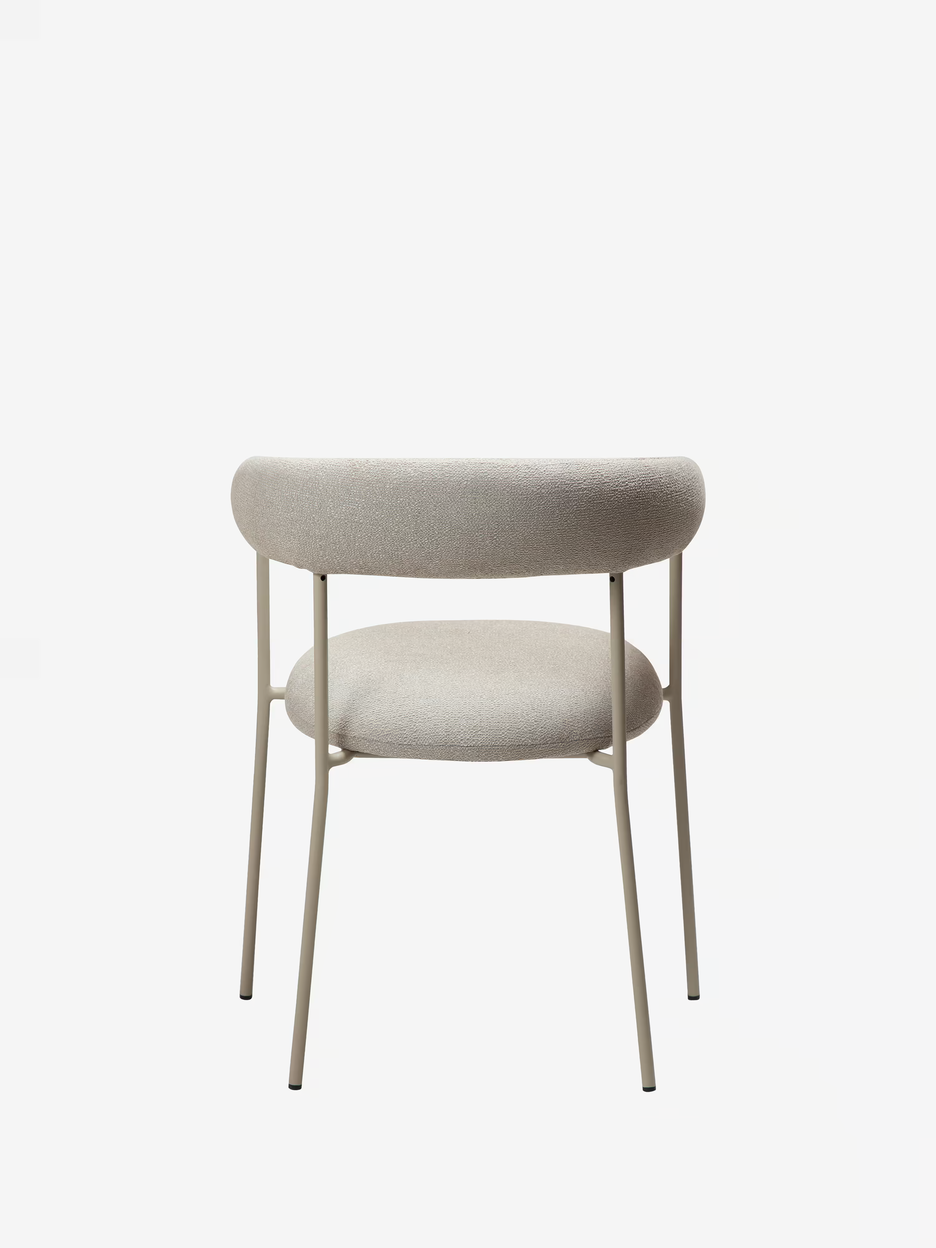 Plenti Chaise avec accoudoirs en tissu bouclé et structure en métal - design léger et élégant