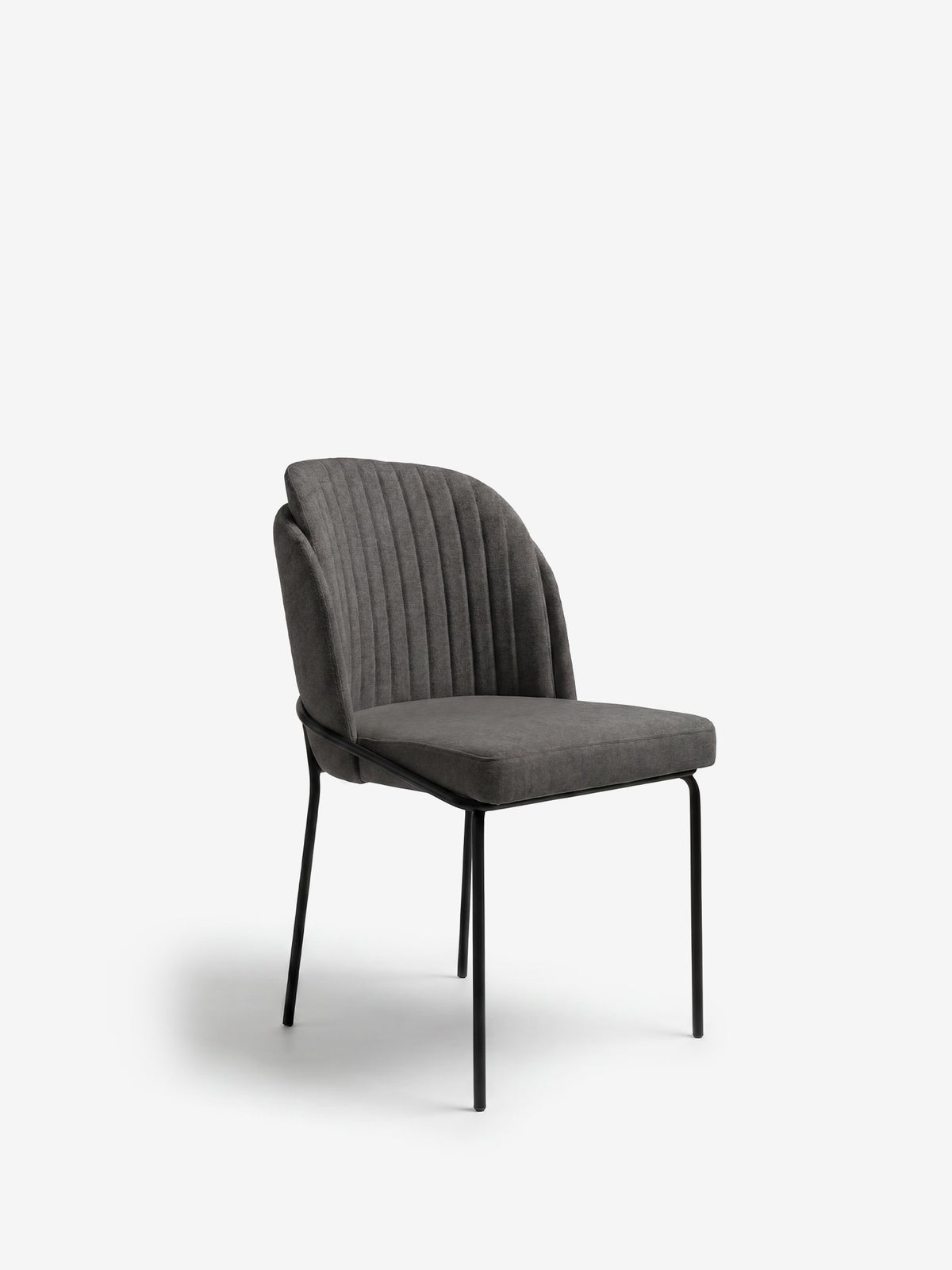 Plissé upholstered chair in waterproof cream fabric - pleated backrest and black metal legs