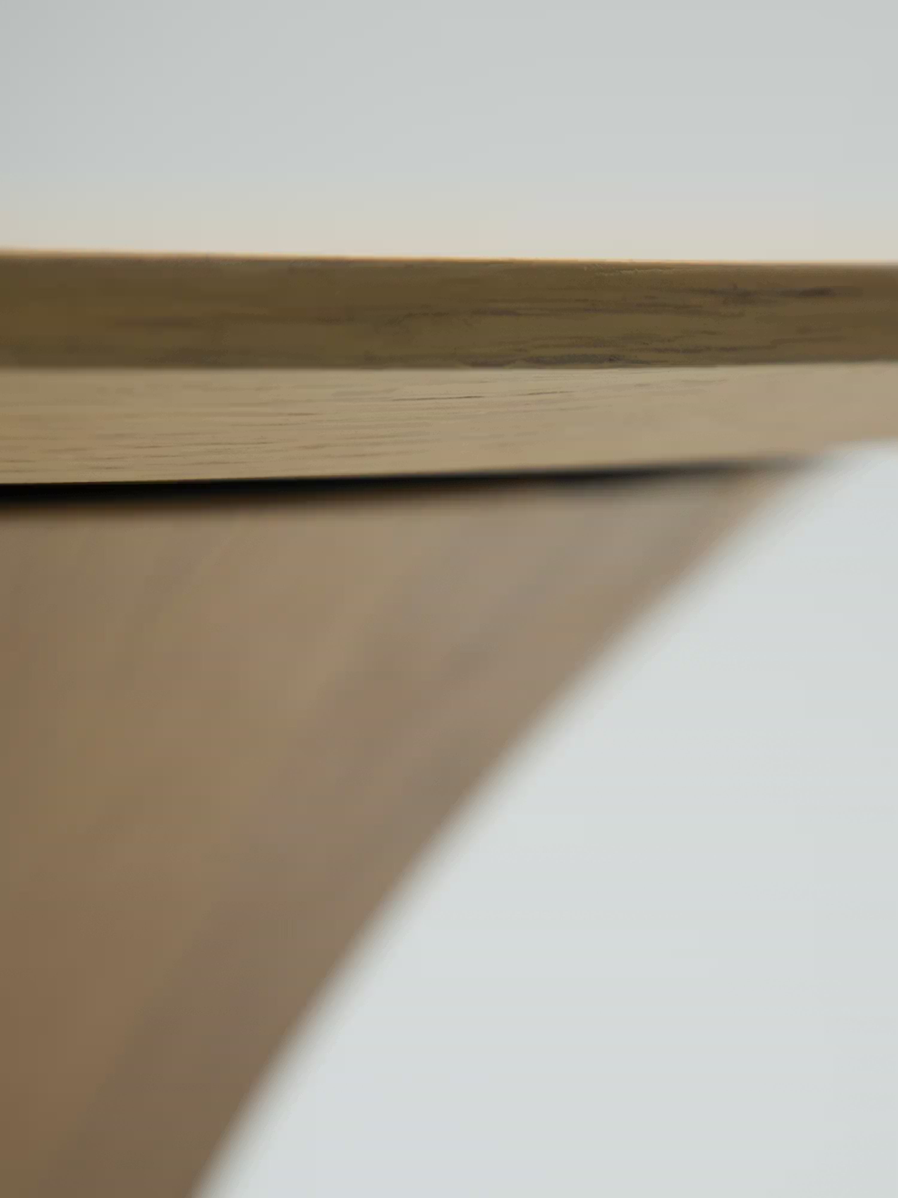 ROOT round side table in wood - sculptural design in walnut or light oak Ø60 cm