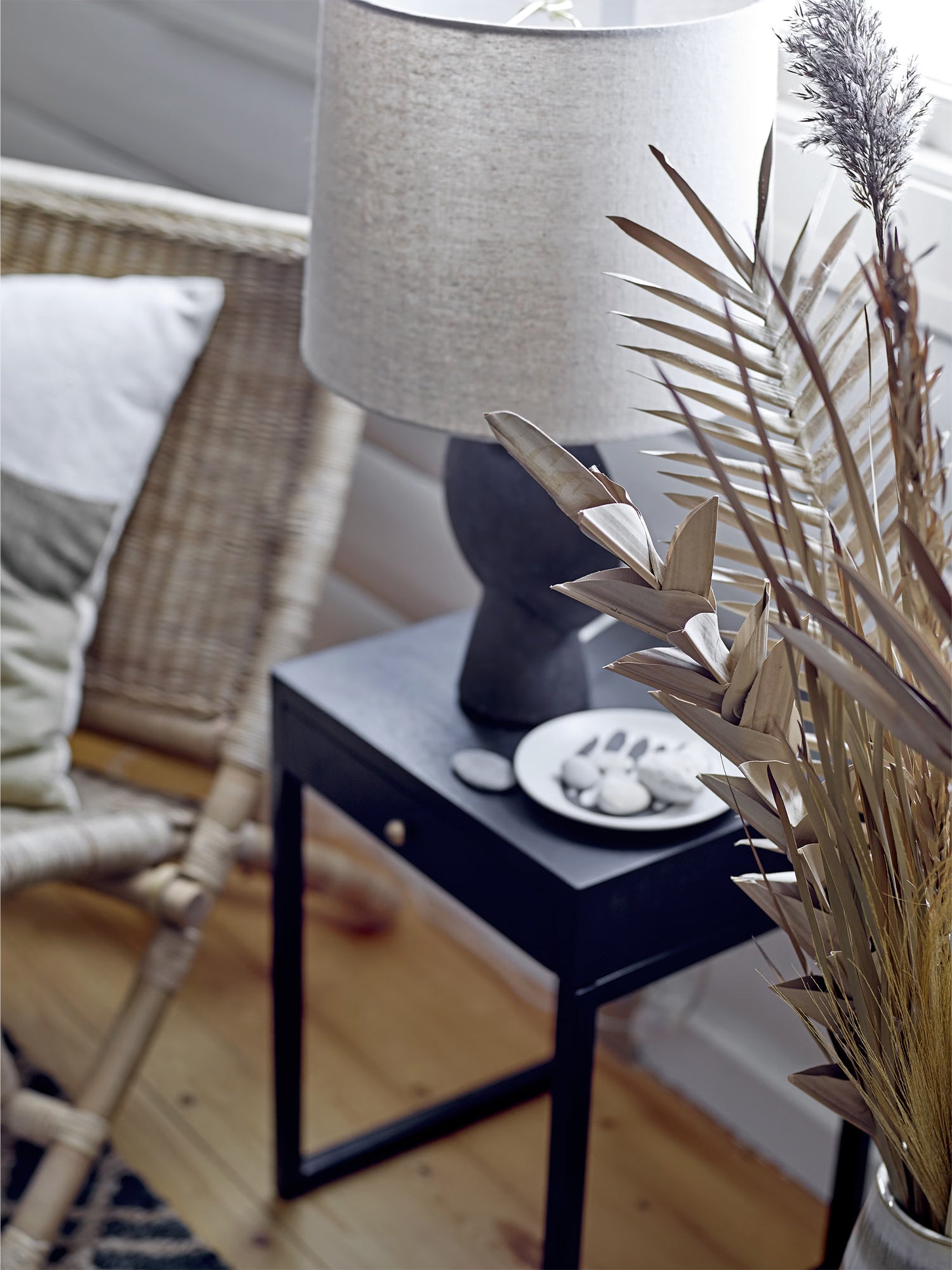 Sergio Lampada da Tavolo in Gres – Design Minimal Scultoreo