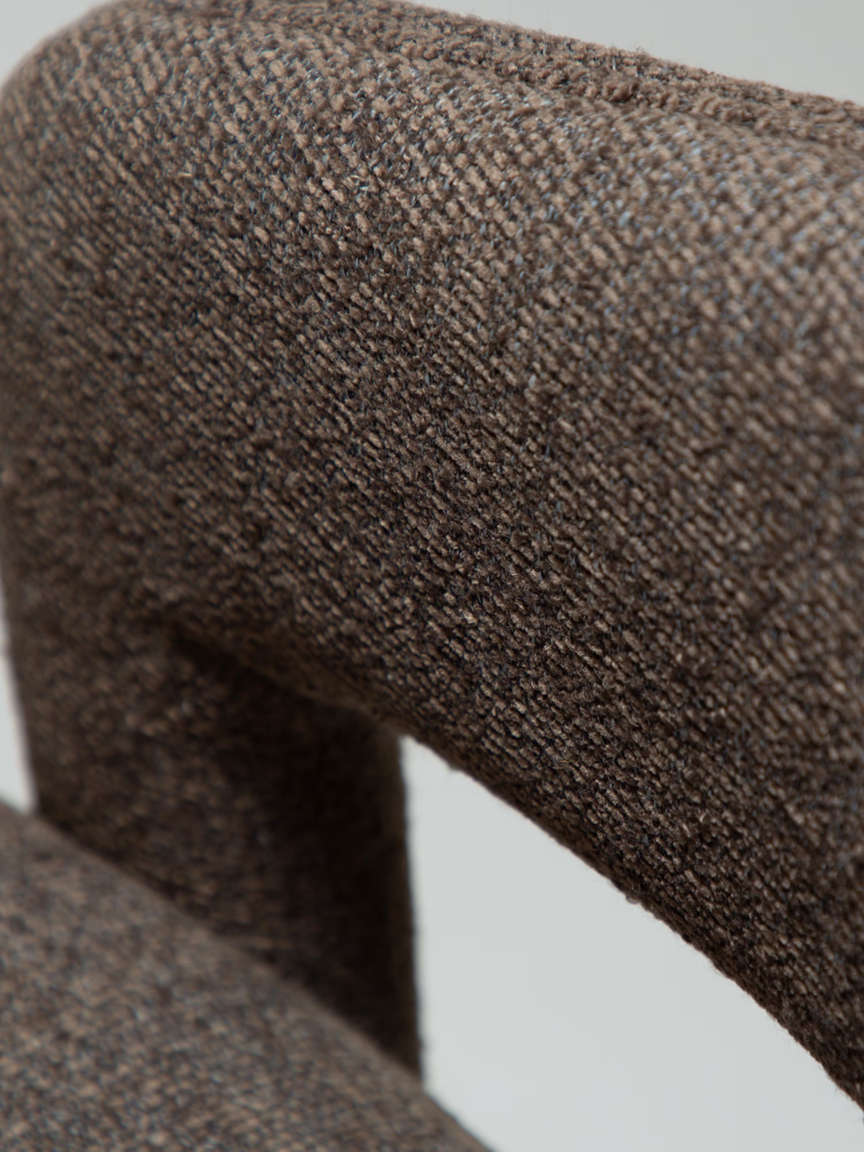 Splendor chaise en tissu certifié Oeko-tex - Bouclé de Charme & Confort Enveloppant