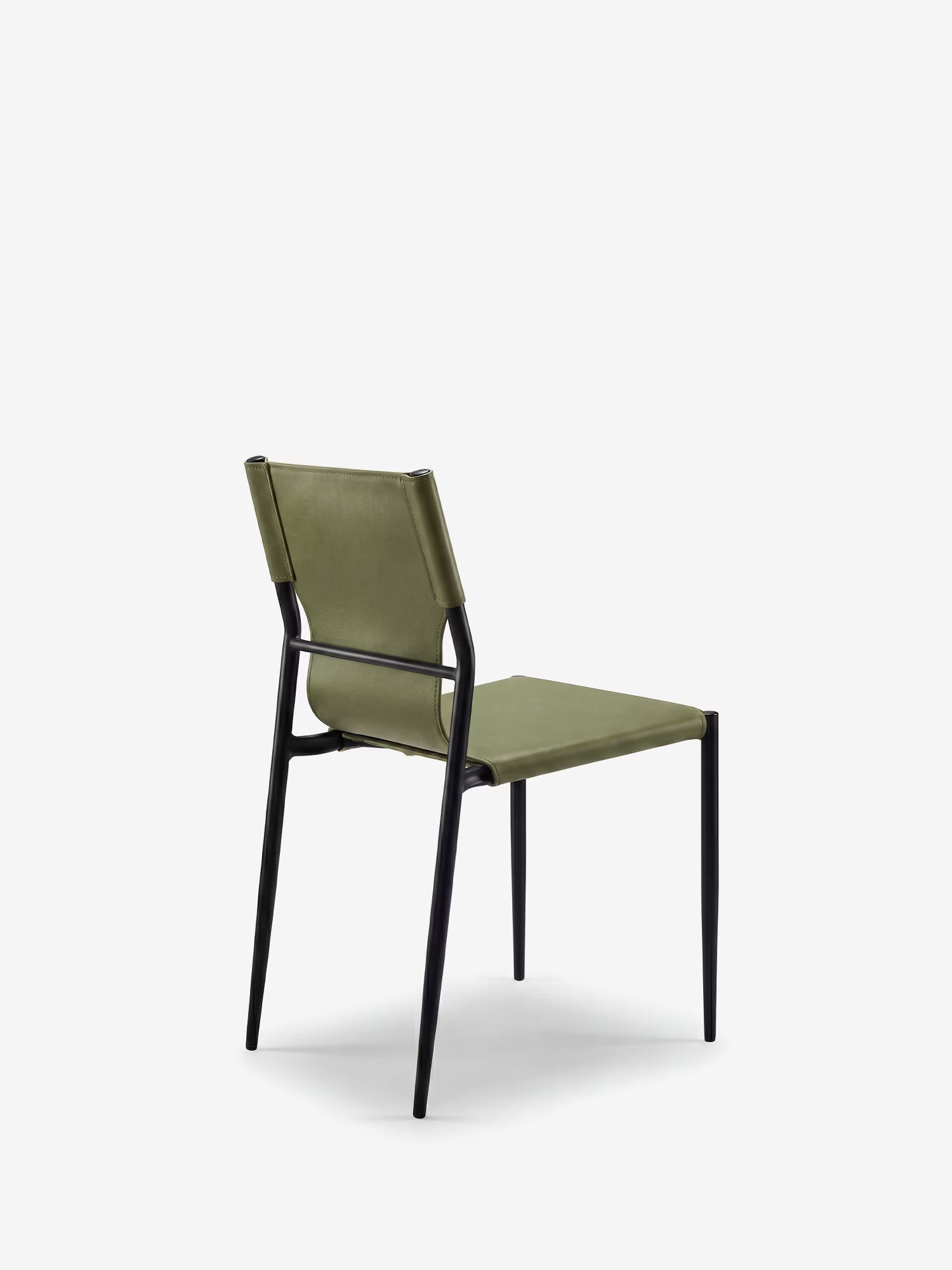 Sveva sedia di design in similcuoio con struttura in metallo nero