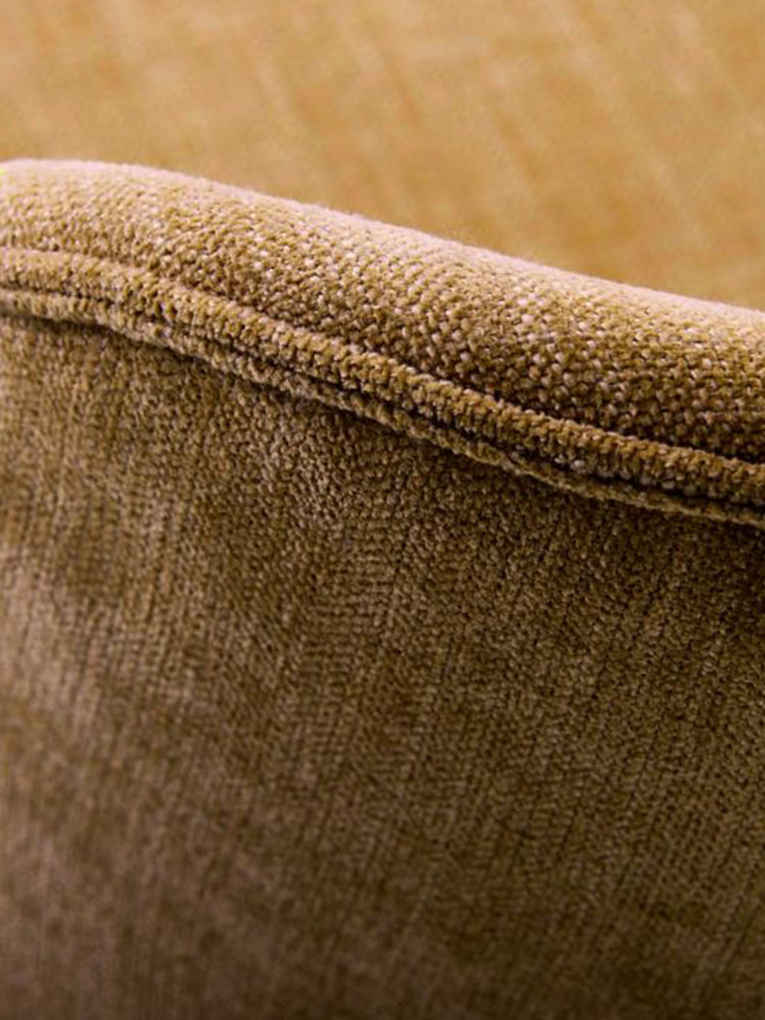 Swan Chaise rembourrée en tissu effet velours côtelé avec pieds noirs en métal