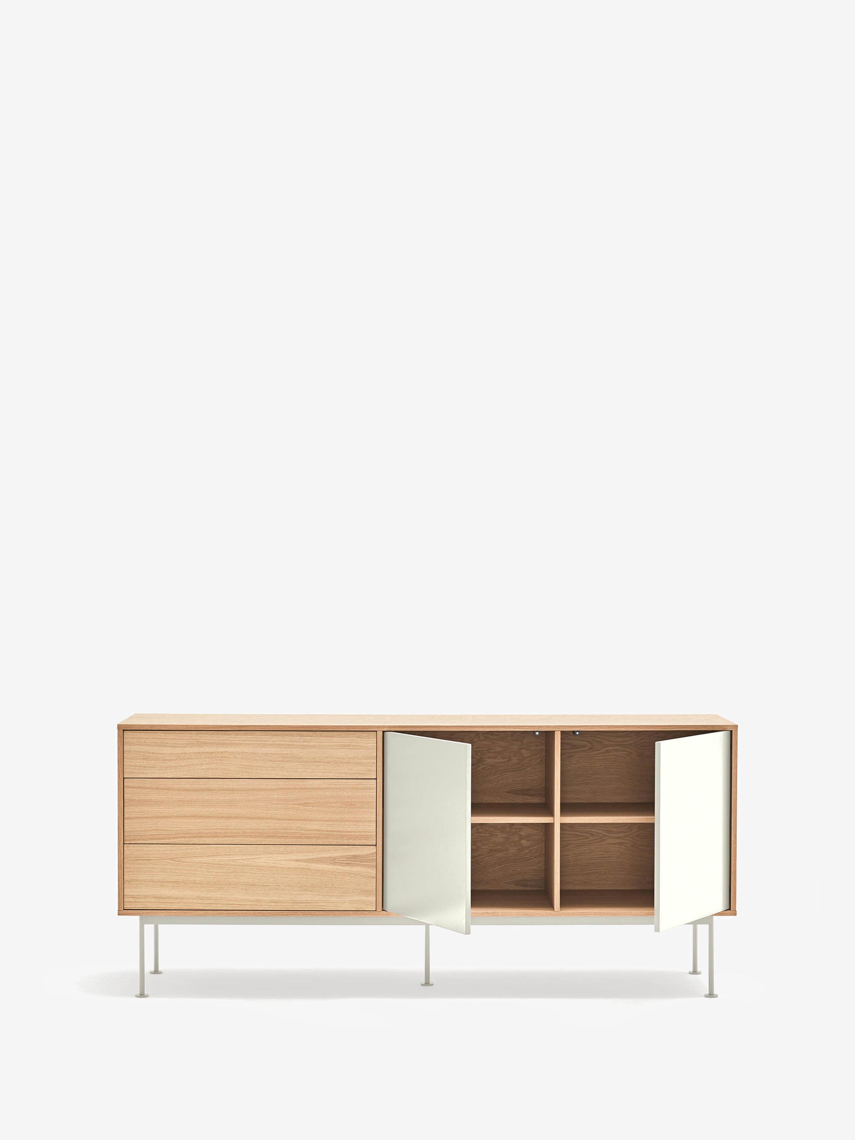 Yoko aparador en roble con 2 puertas lacadas y 3 cajones - Aparador 180 X 81 cm