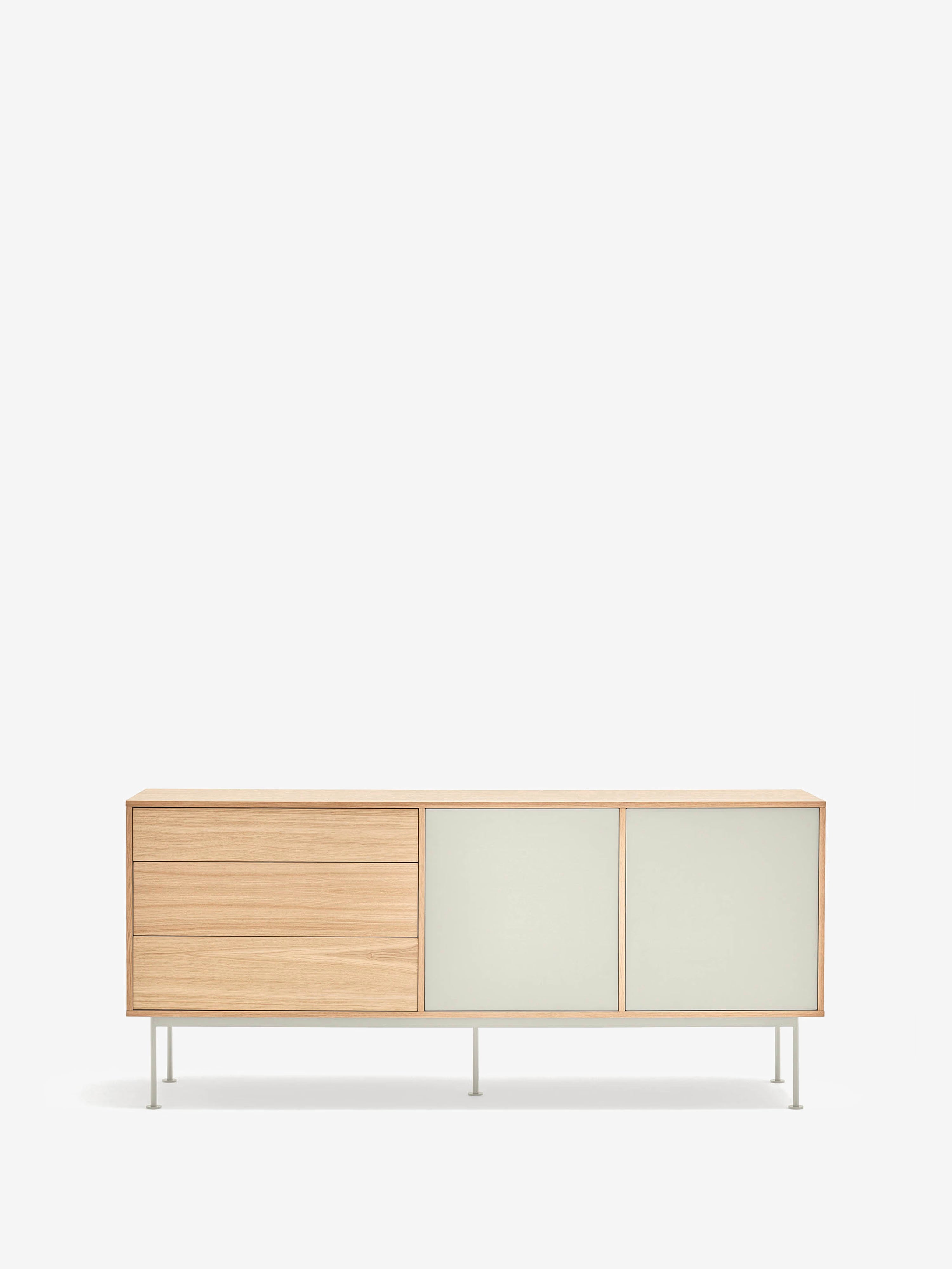 Yoko aparador en roble con 2 puertas lacadas y 3 cajones - Aparador 180 X 81 cm