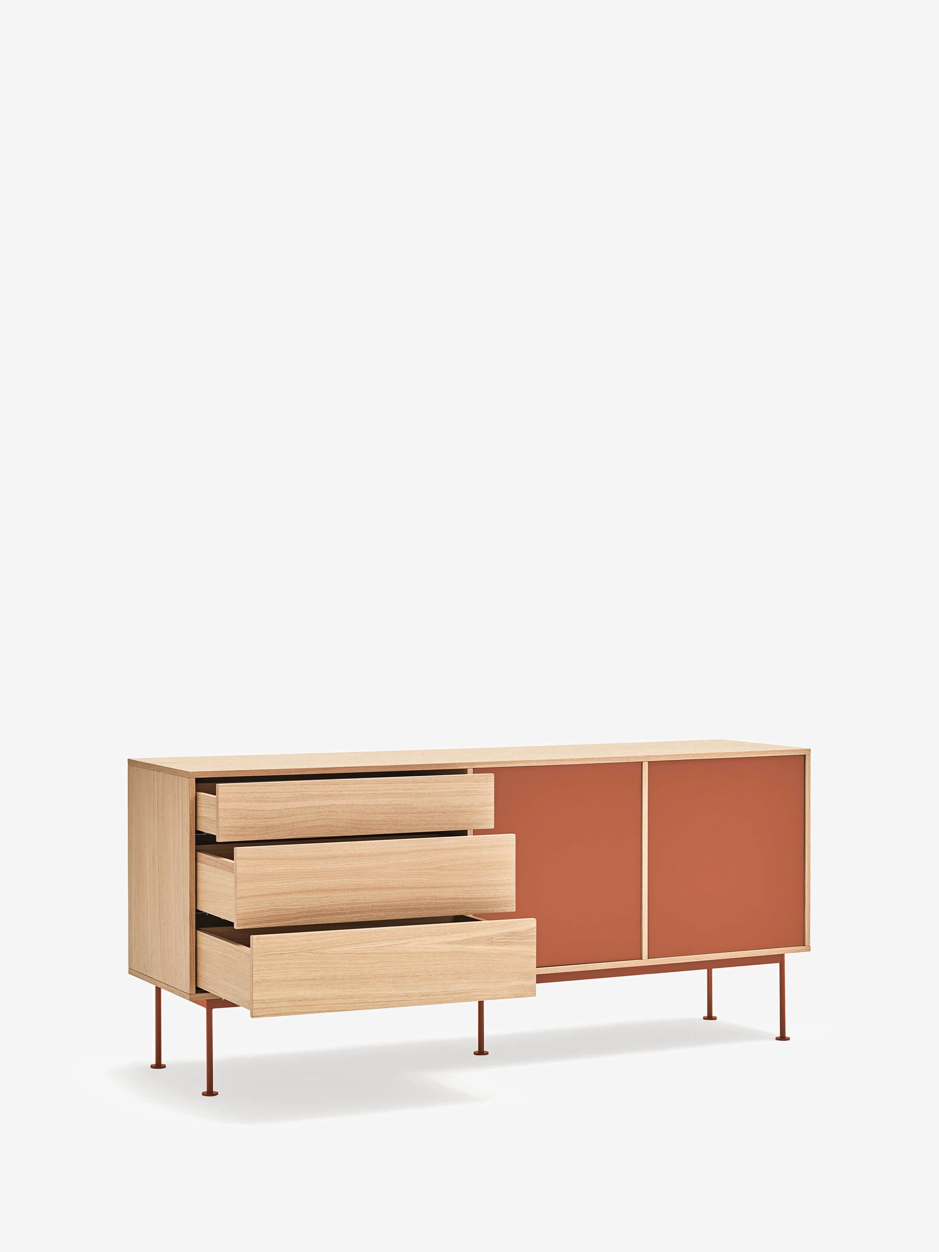 Yoko aparador en roble con 2 puertas lacadas y 3 cajones - Aparador 180 X 81 cm