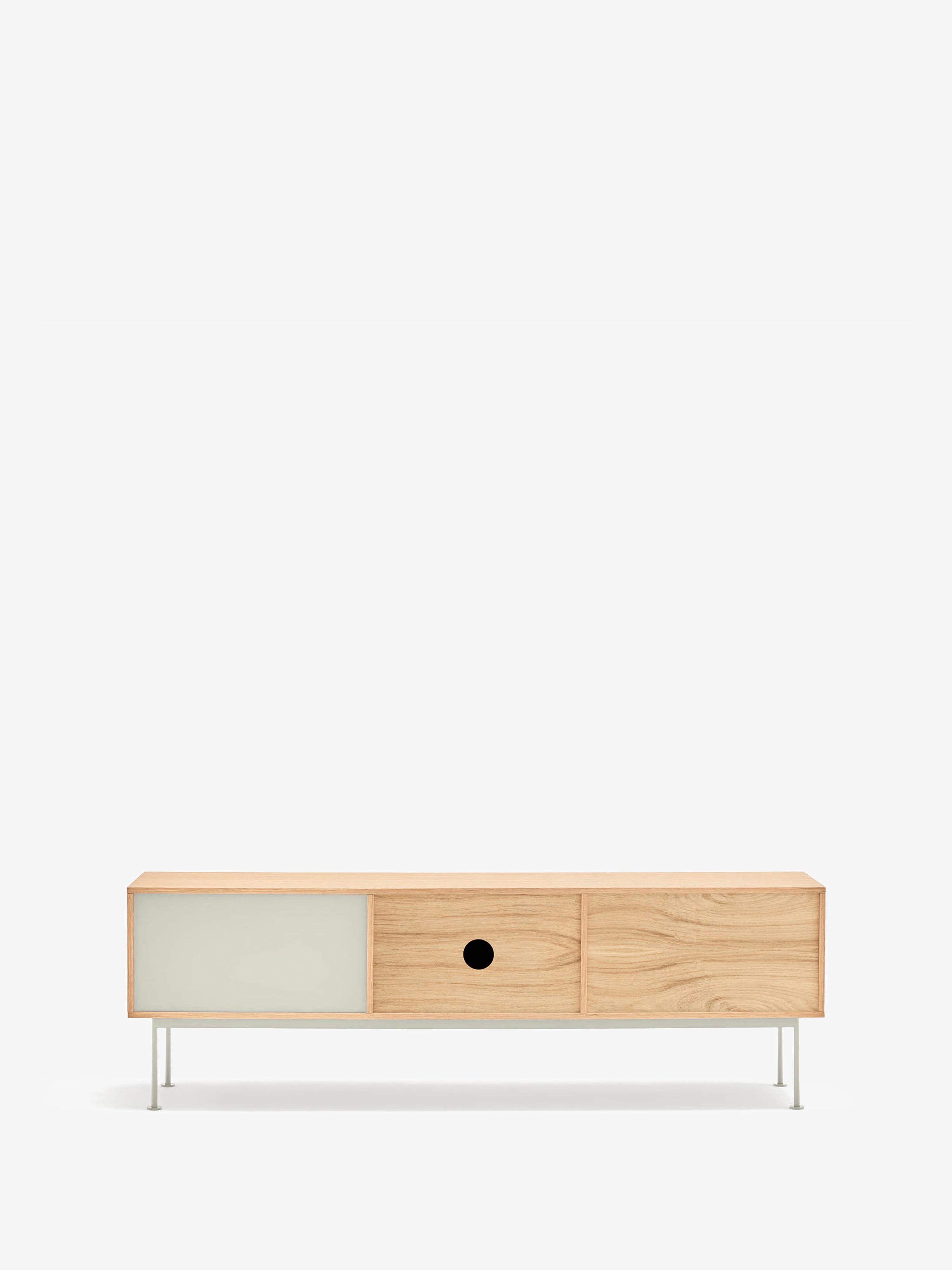 Yoko mueble TV en roble con puertas lacadas y base de metal 180 x 59 cm