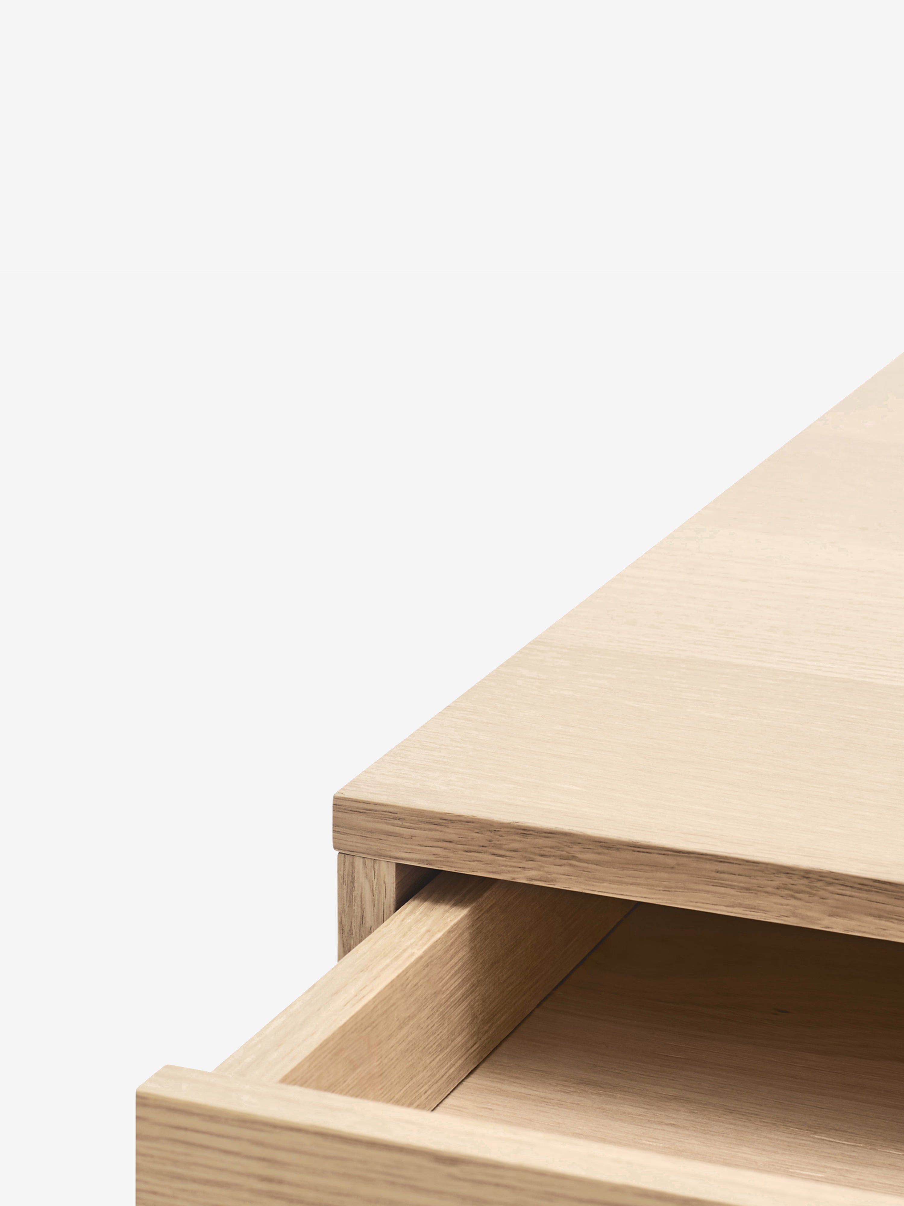 Yoko Scrivania 120 cm in rovere con cassetto e vano a giorno laccato e base in metallo