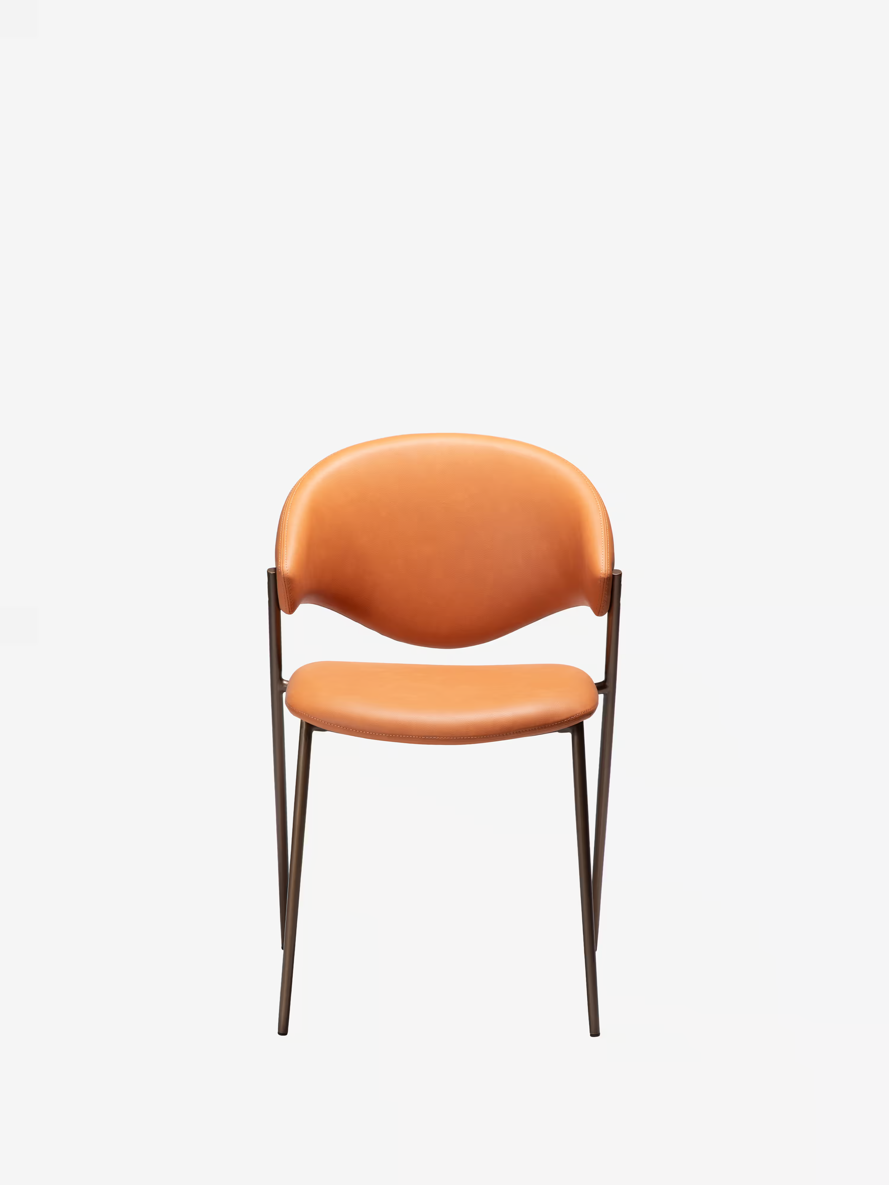 Zone sedia in pelle sintetica e struttura in metallo - Eleganza scandi e comfort contemporaneo
